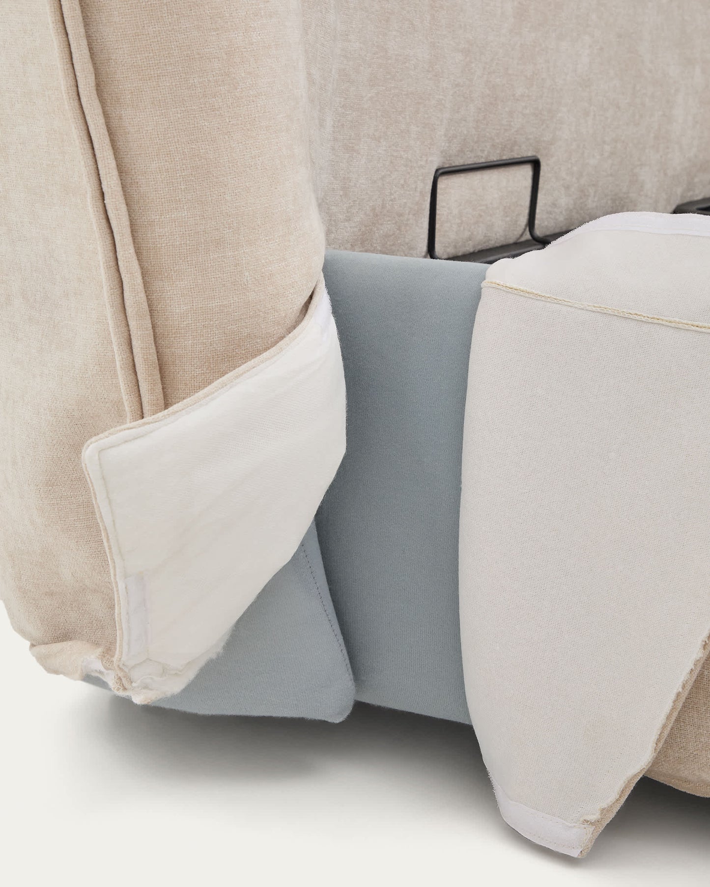 Letto sfoderabile Arvian in ciniglia beige con contenitore apribile per materasso 180 x 200 cm