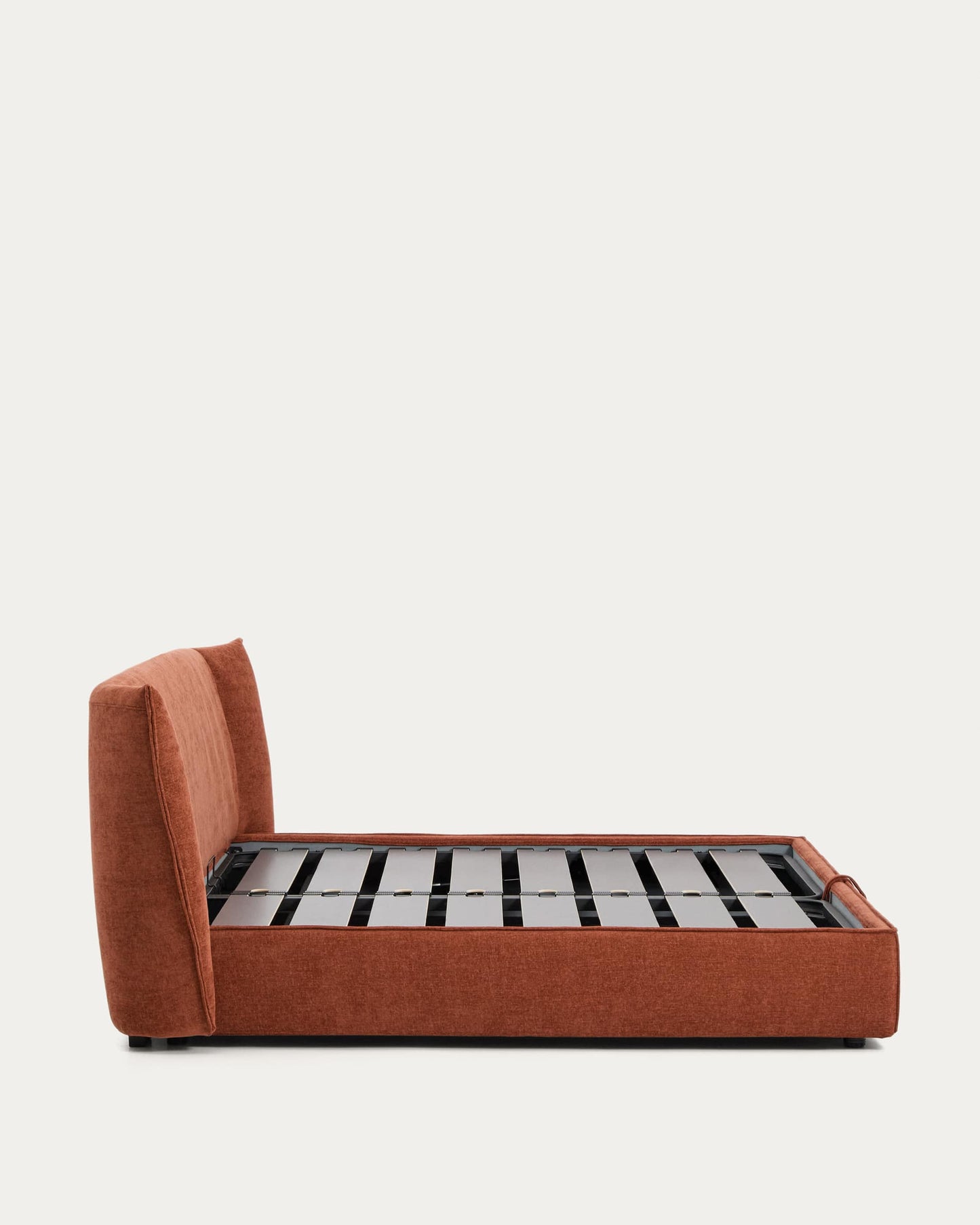 Letto sfoderabile Arvian in ciniglia terracotta con contenitore apribile per materasso 180 x 200 cm