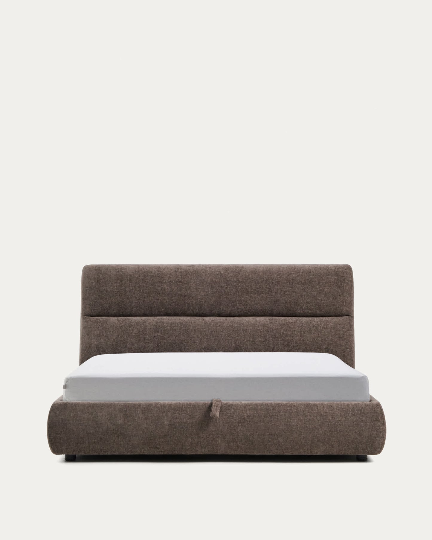 Letto sfoderabile Dafra in ciniglia marrone scuro con contenitore apribile per materasso 180 x 200 cm