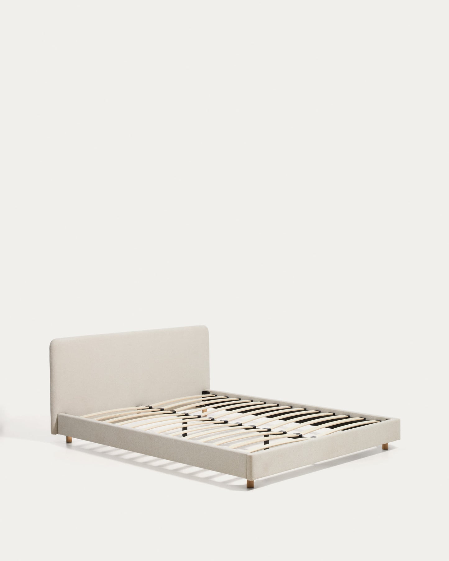 Letto Selven in ciniglia beige