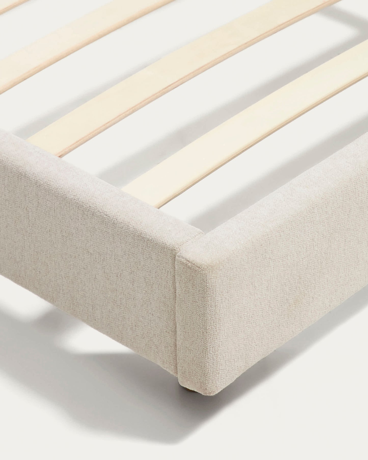 Letto Selven in ciniglia beige per materasso da 90 x 200 cm