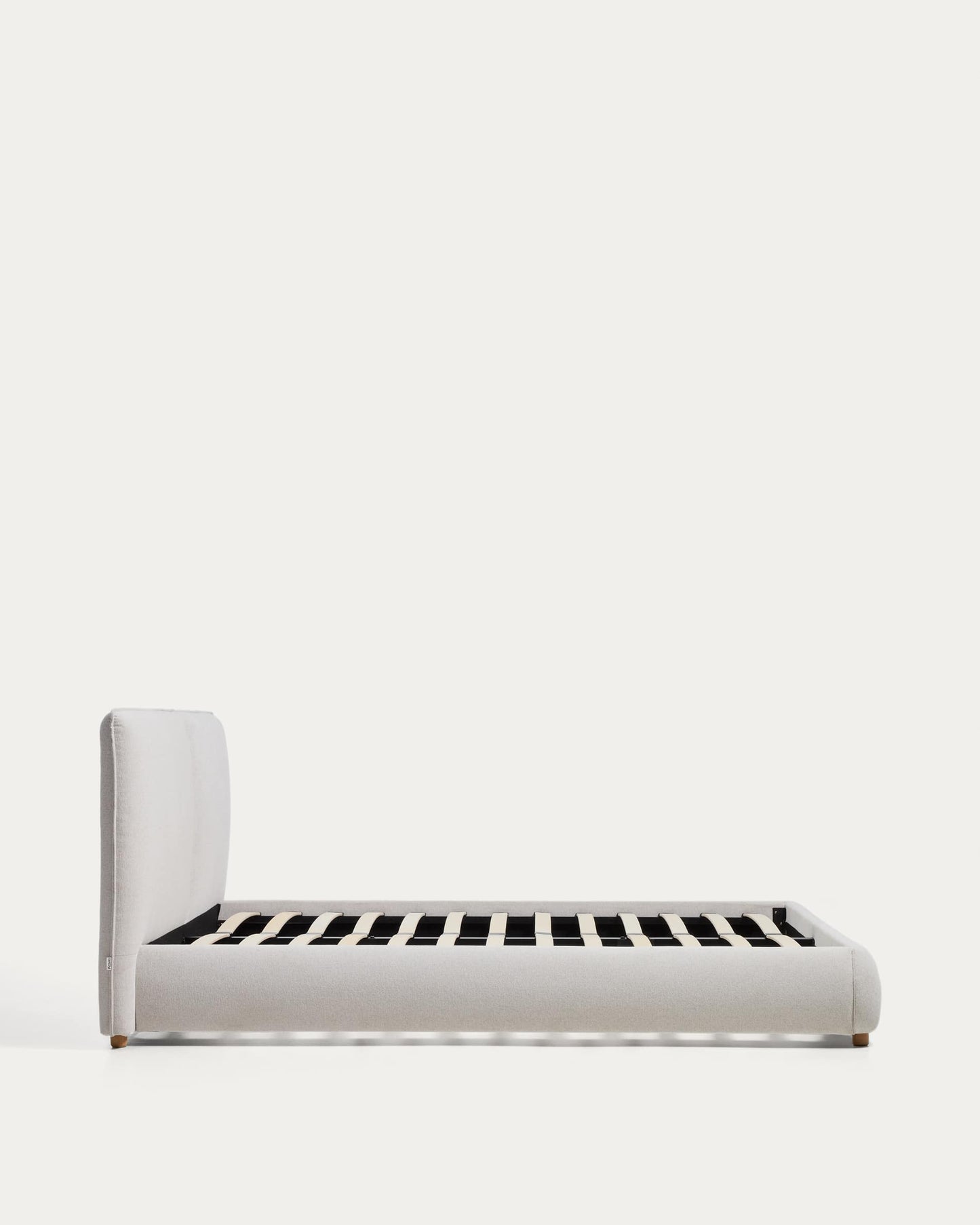 Letto Elerio in ciniglia écru per materasso da 160 x 200 cm
