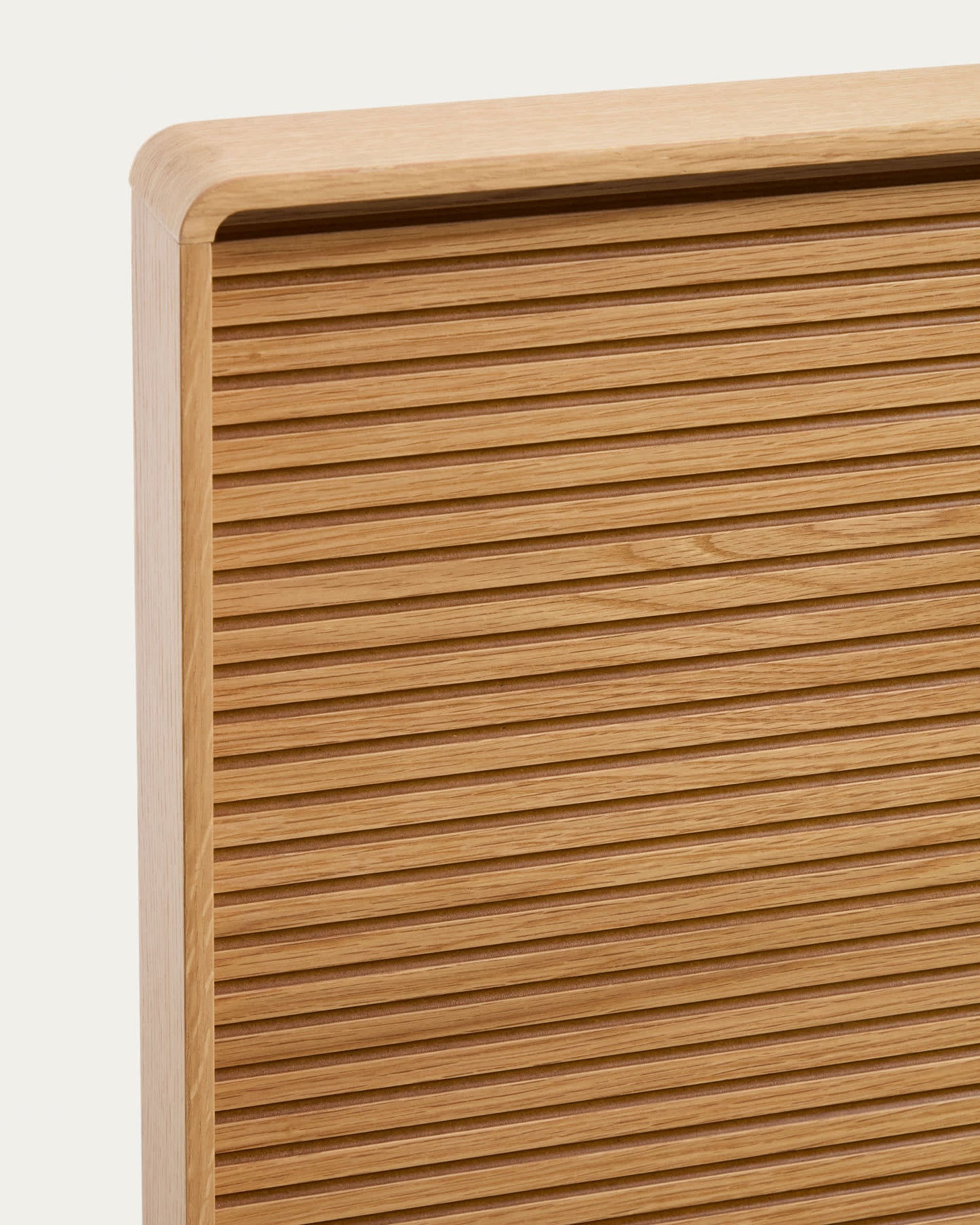 Testiera Norlen in impiallacciato di rovere con finitura naturale e luce LED per letto fino a 160 cm FSC Mix Credit