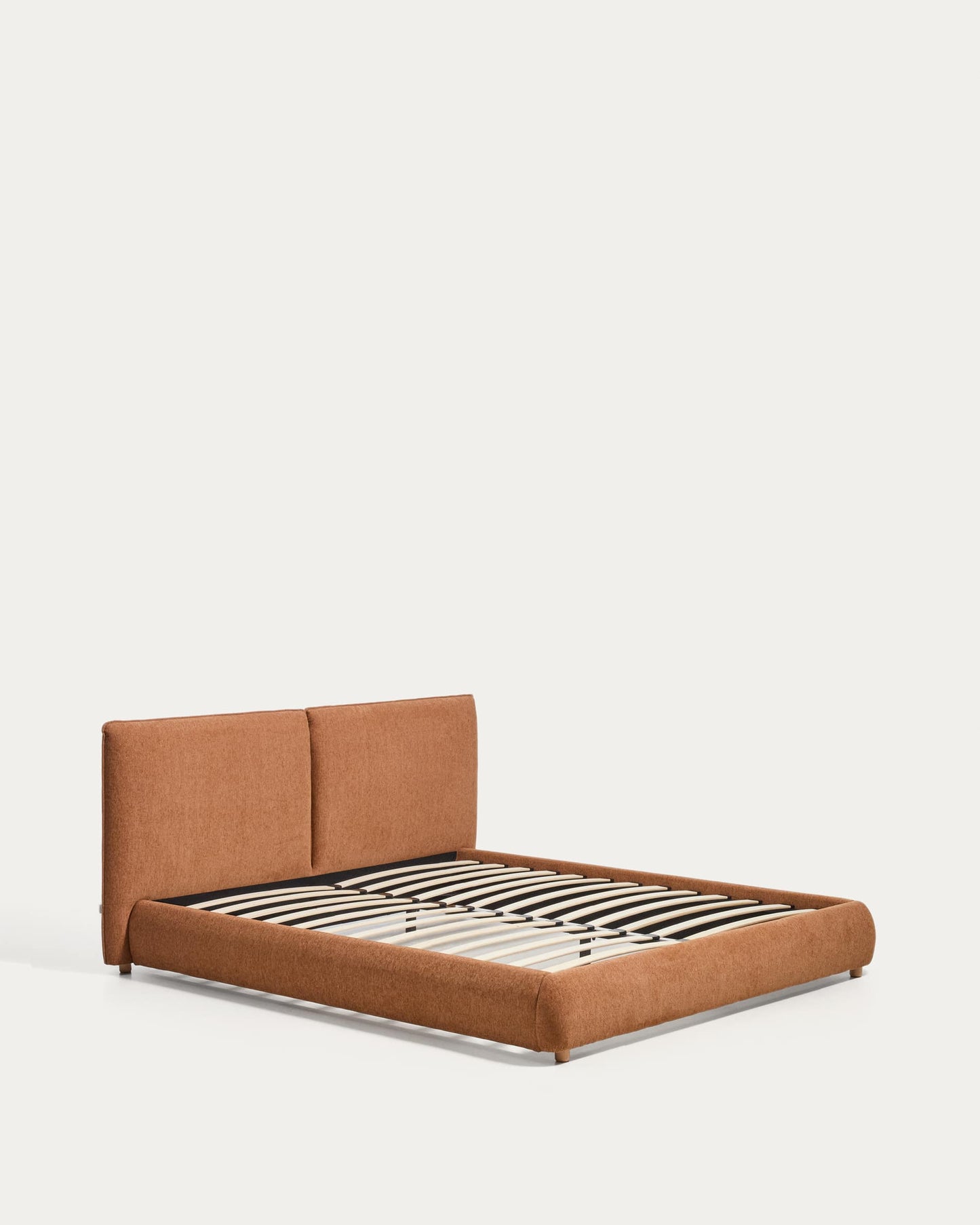 Letto Elerio in ciniglia rosso ramato chiaro per materasso da 180 x 200 cm