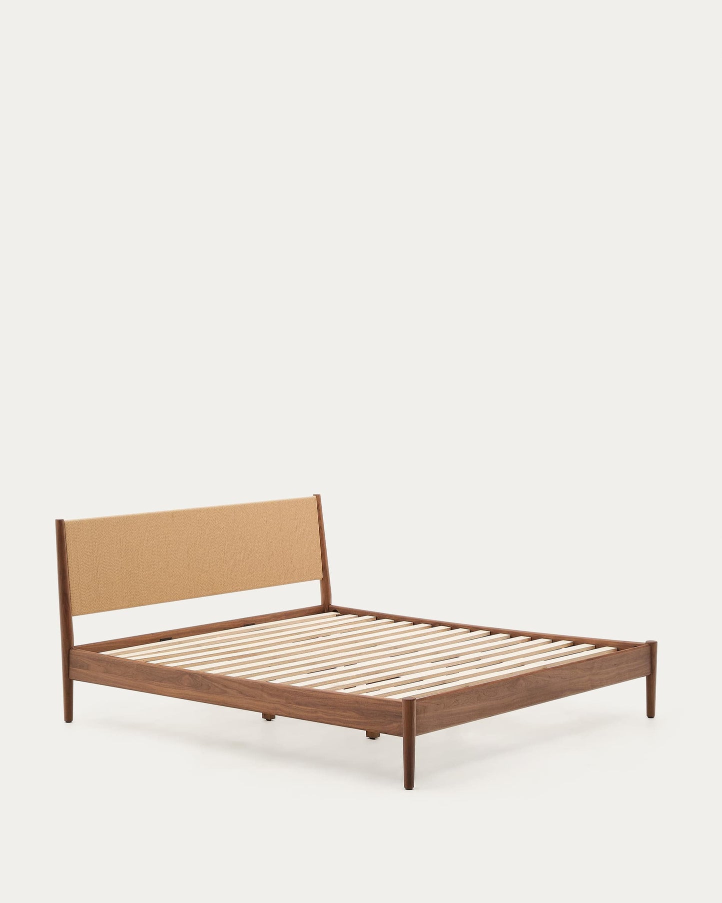 Letto Elan impiallacciatura e legno massiccio di noce corda materasso 180x200cm FSC Mix Credit