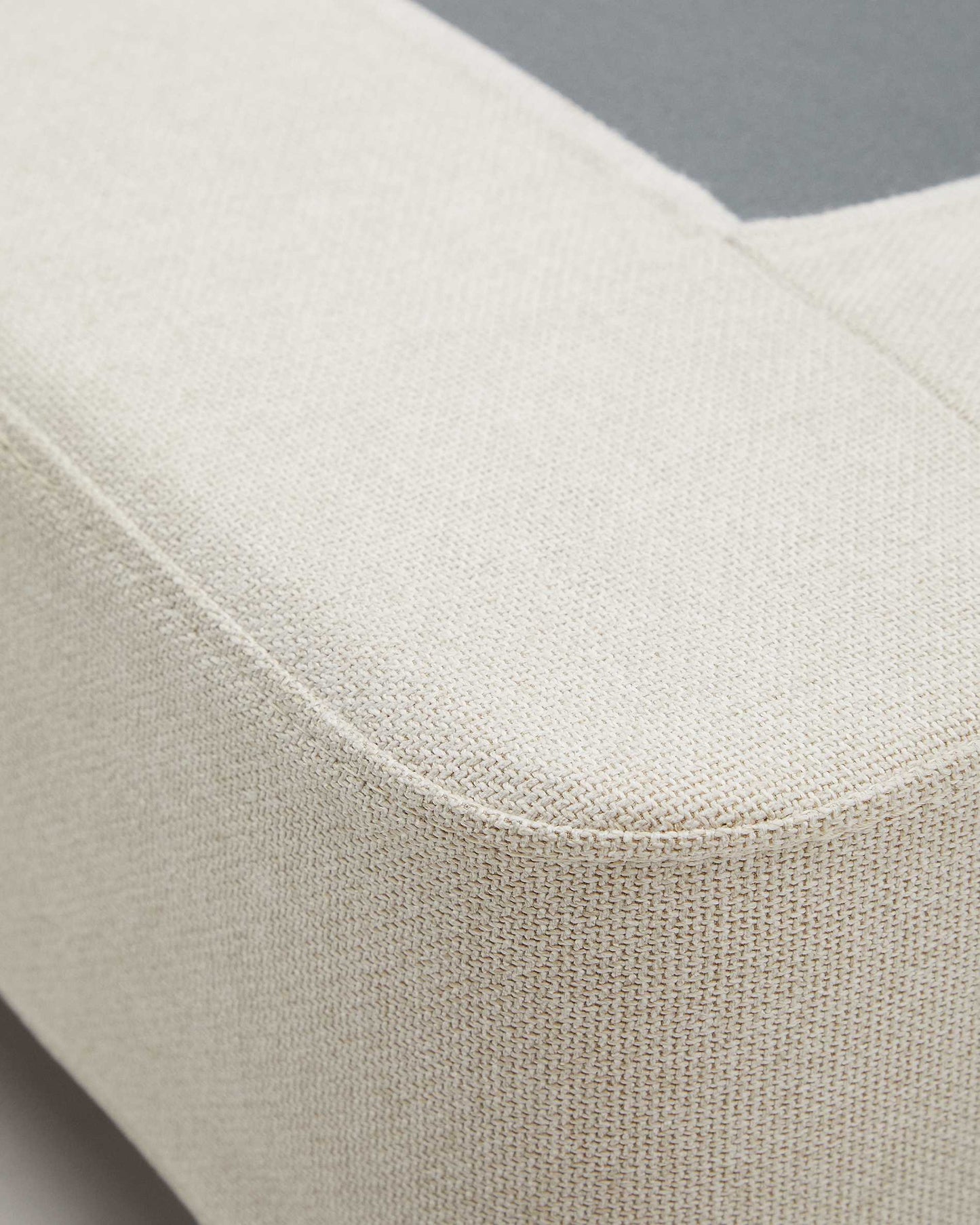 Base sfoderabile Ofelia ecru con piedi in legno massiccio di faggio per materasso da 150 x190 cm FSC Mix Credit