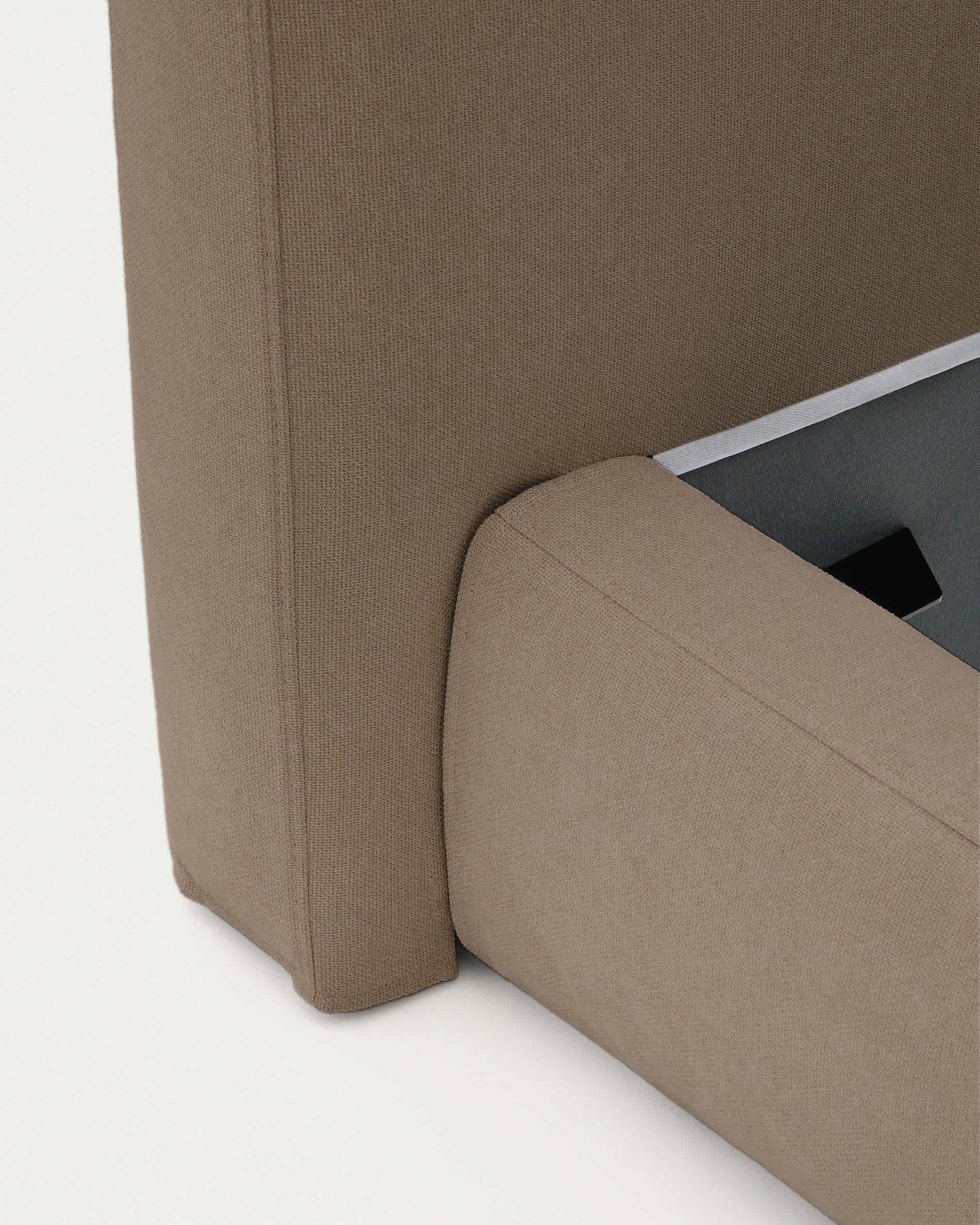 Letto sfoderabile Blok marrone per materasso da 160 x 200 cm FSC Mix Credit