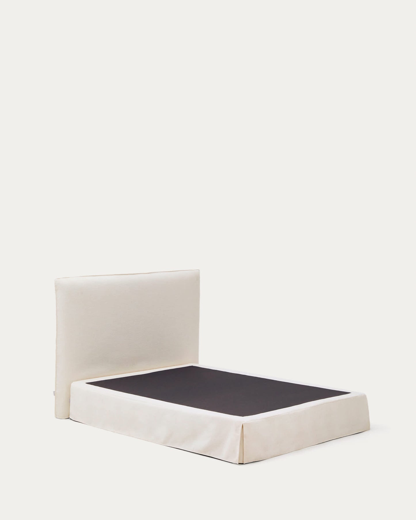 Letto sfoderabile Jaira in ciniglia bianca per materasso da 150x190cm FSC Mix Credit