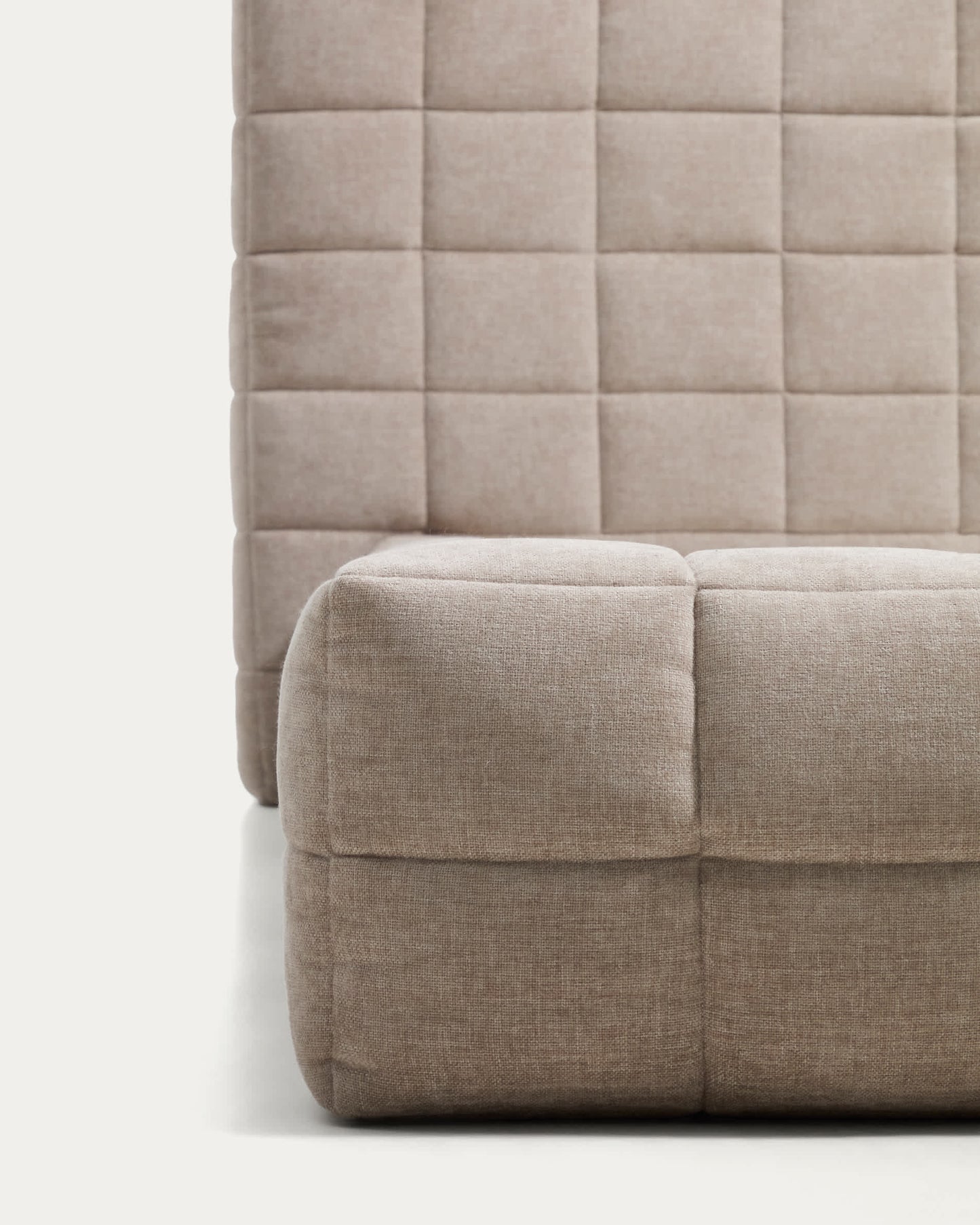 Letto sfoderabile Luiana in ciniglia beige per materasso da 160 x 200 cm