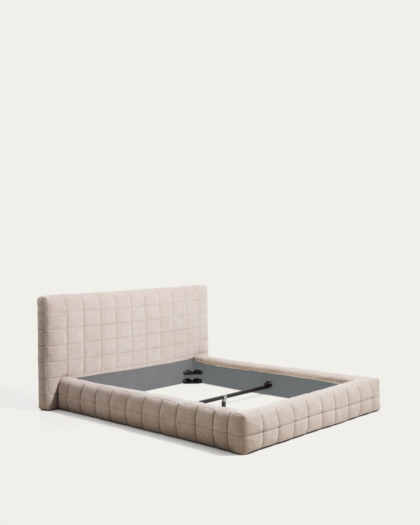Letto sfoderabile Luiana in ciniglia beige per materasso da 180 x 200 cm