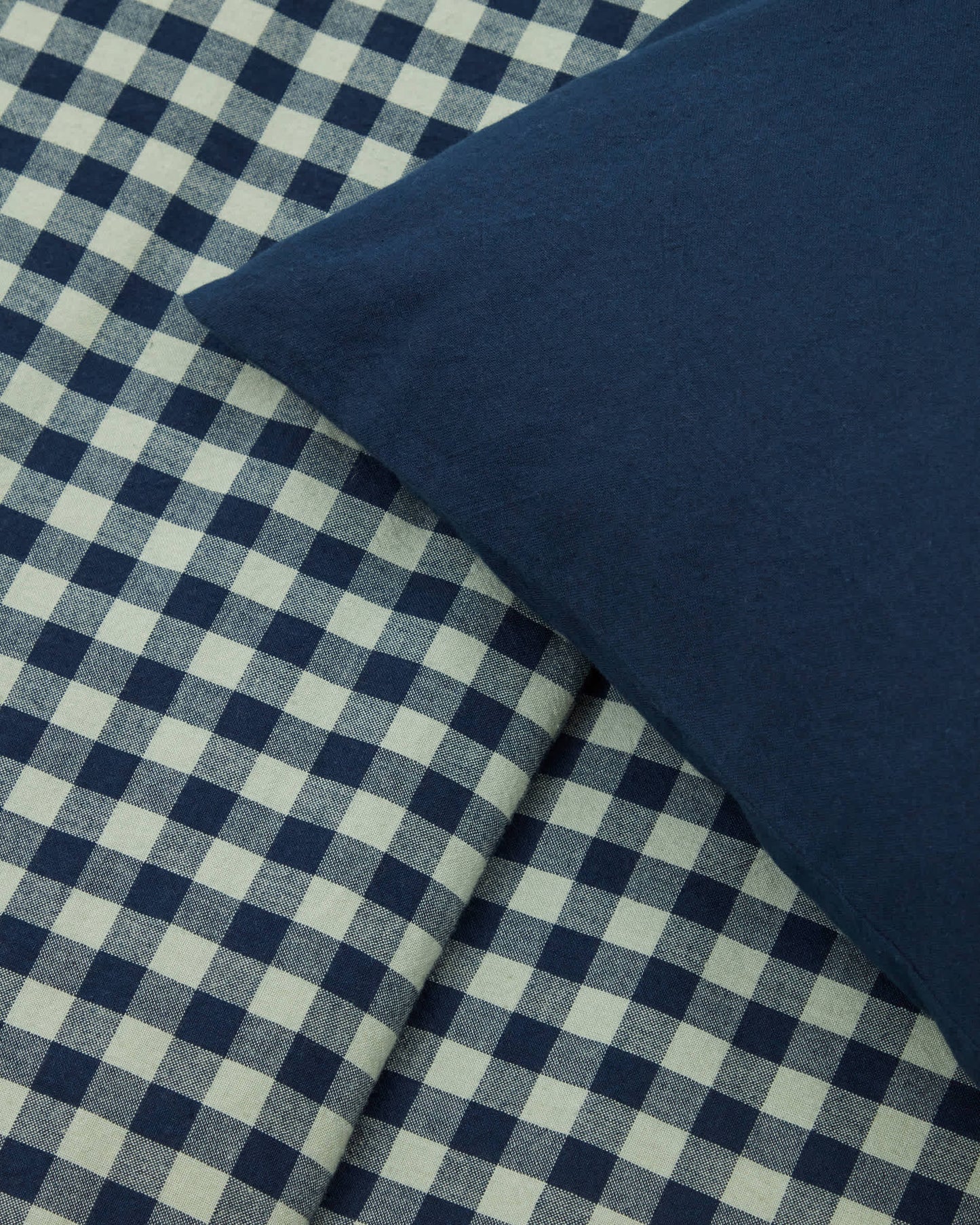Set Yanil copripiumino, lenzuolo con angoli e federa 100% cotone a quadrati verde e blu 60x120cm