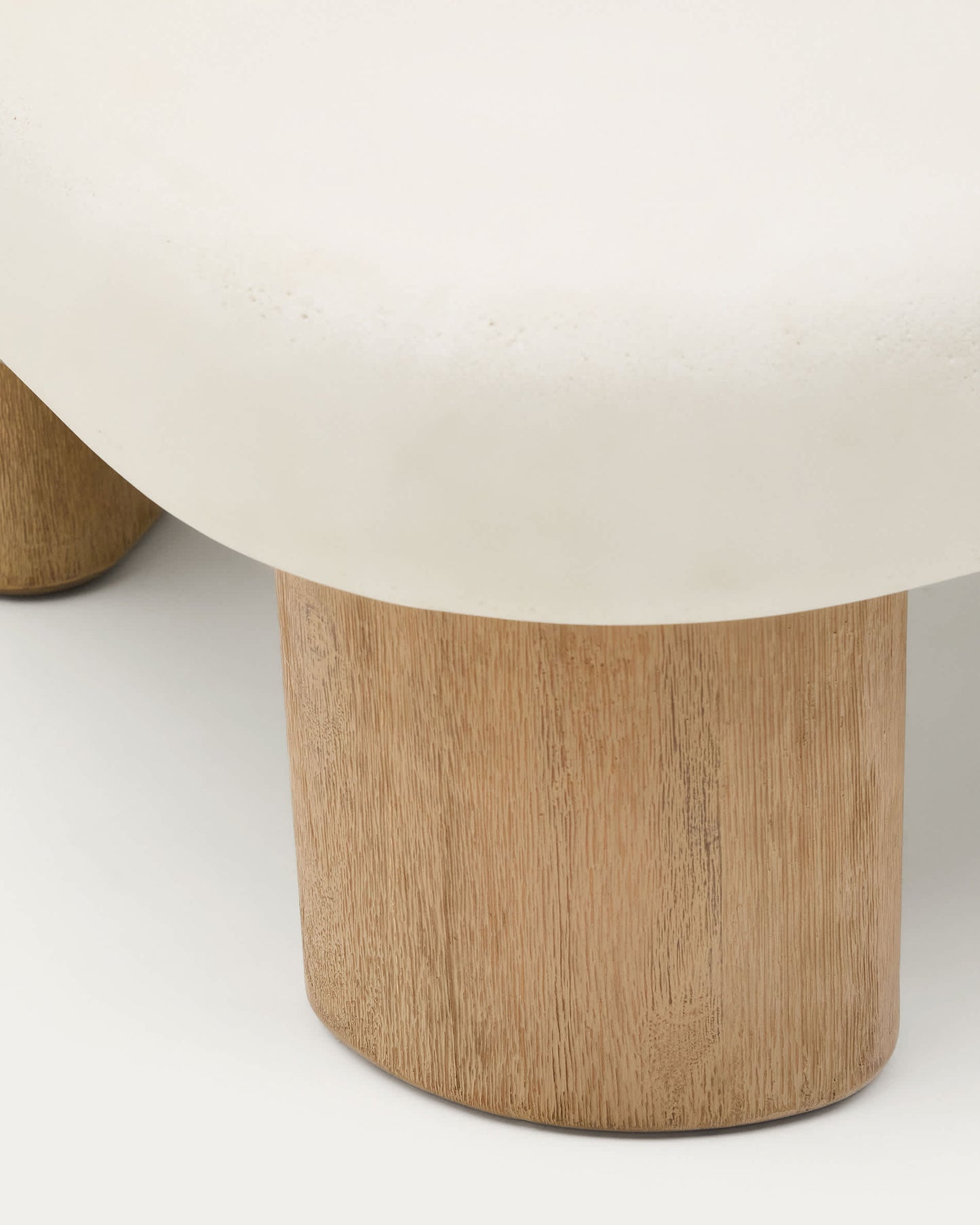 Tavolino da salotto Labra in cemento e legno d'acacia 140 x 70 cm
