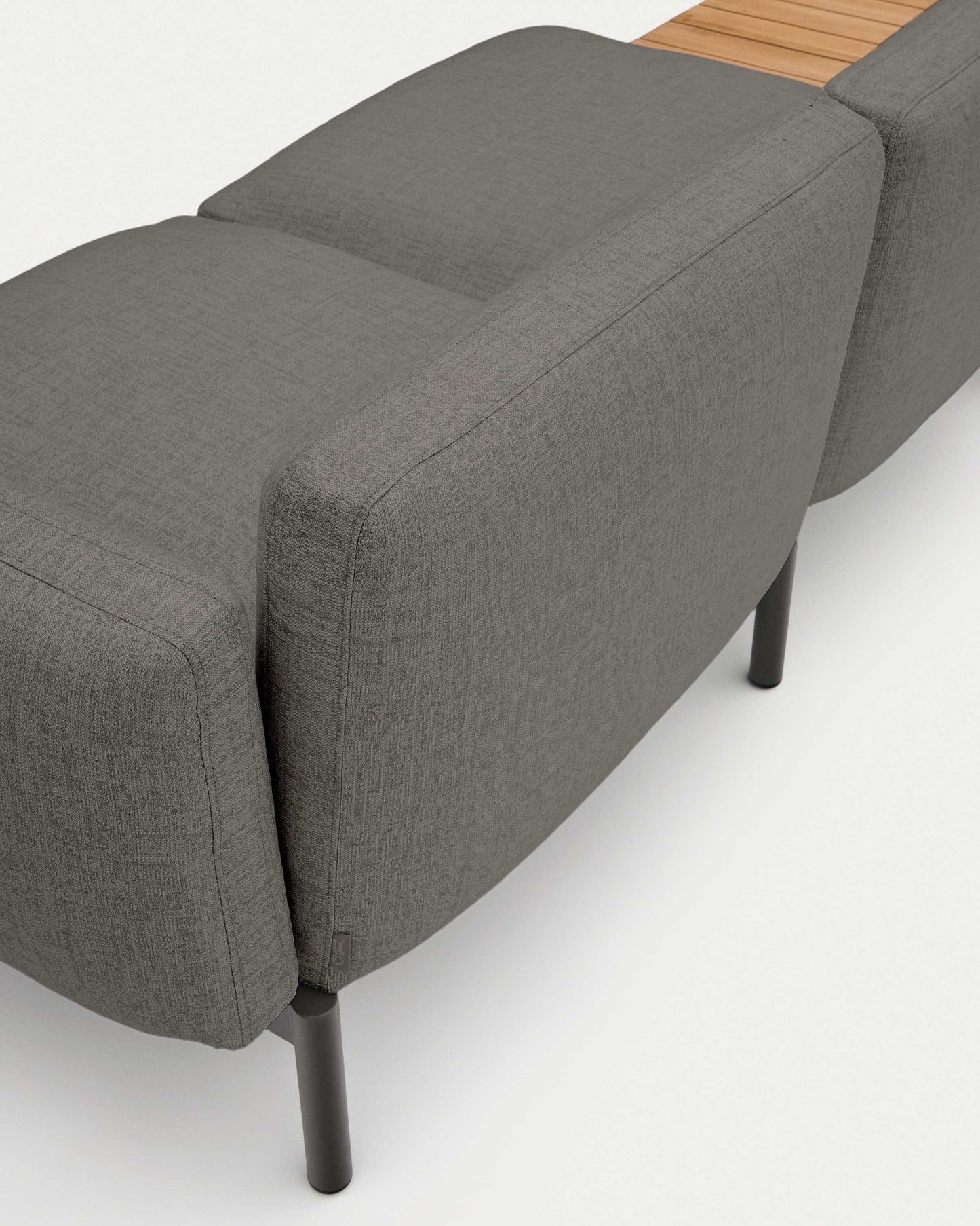 Divano modulare da esterno Sorells 3 posti con rivestimento grigio e alluminio grigio con tavolo in teak 341 x 113 cm FSC 100%
