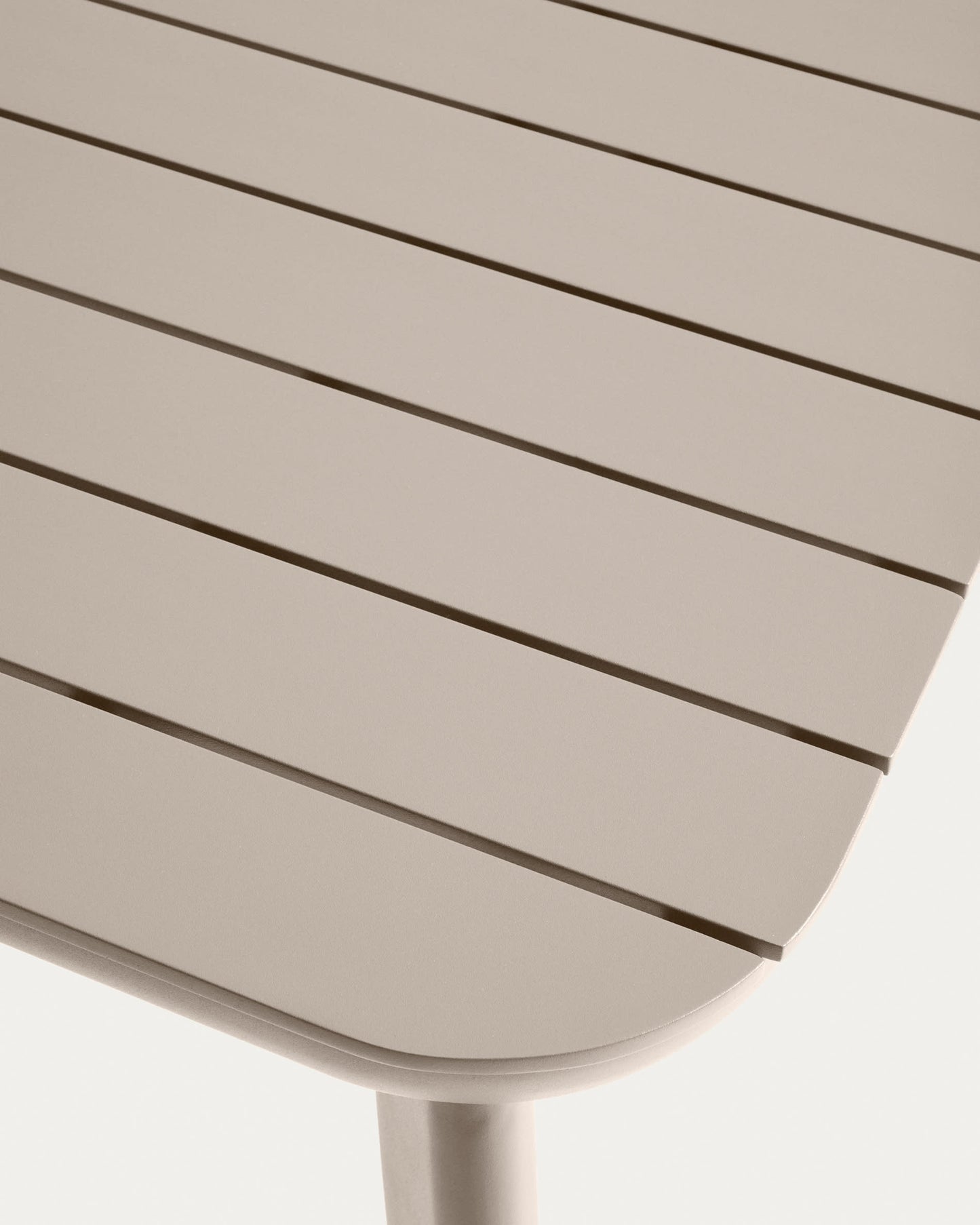 Tavolo allungabile da esterno Izola in alluminio con finitura taupe 185 (235) x 100 cm