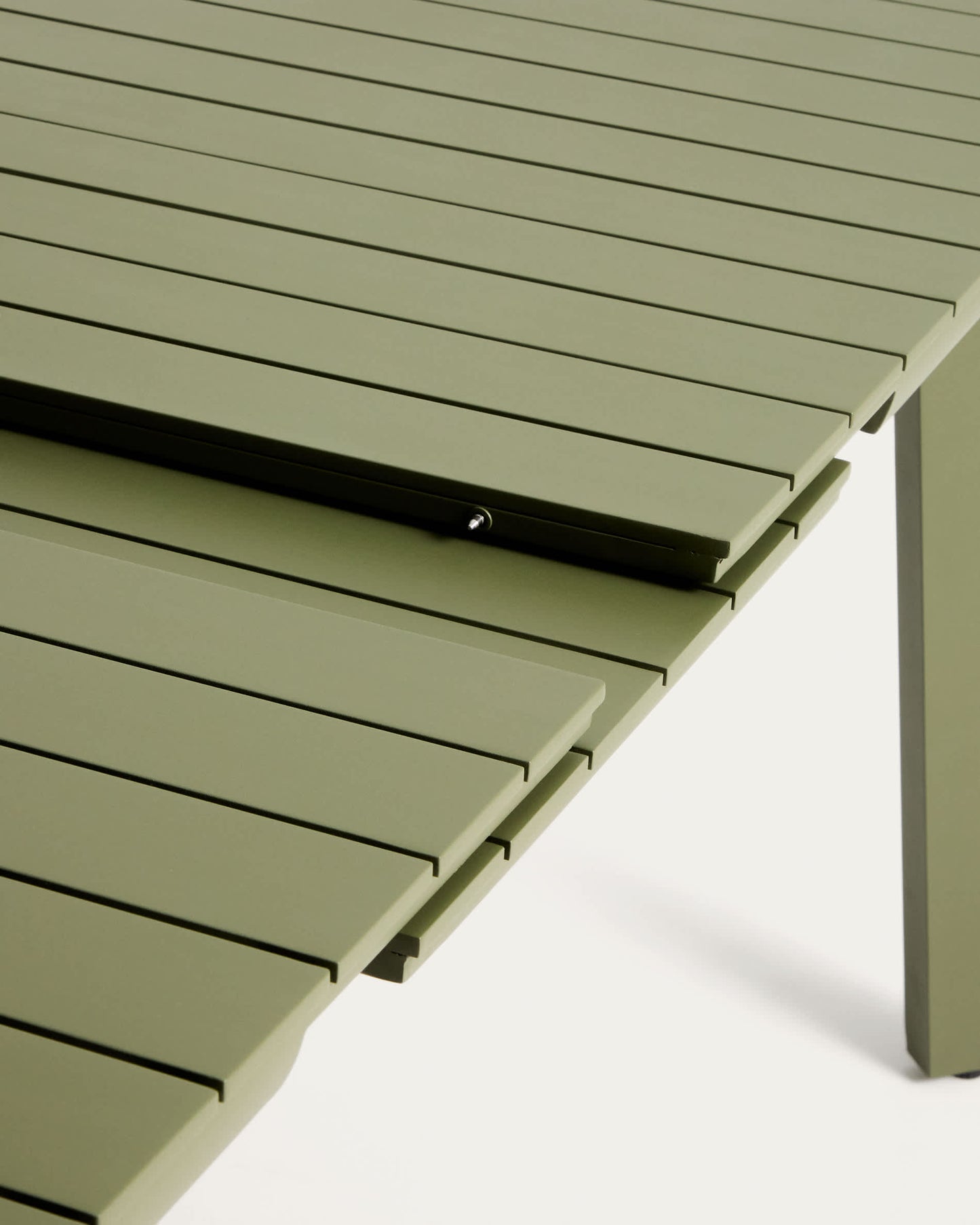 Tavolo allungabile da esterno Izola in alluminio con finitura verde 185 (235) x 100 cm