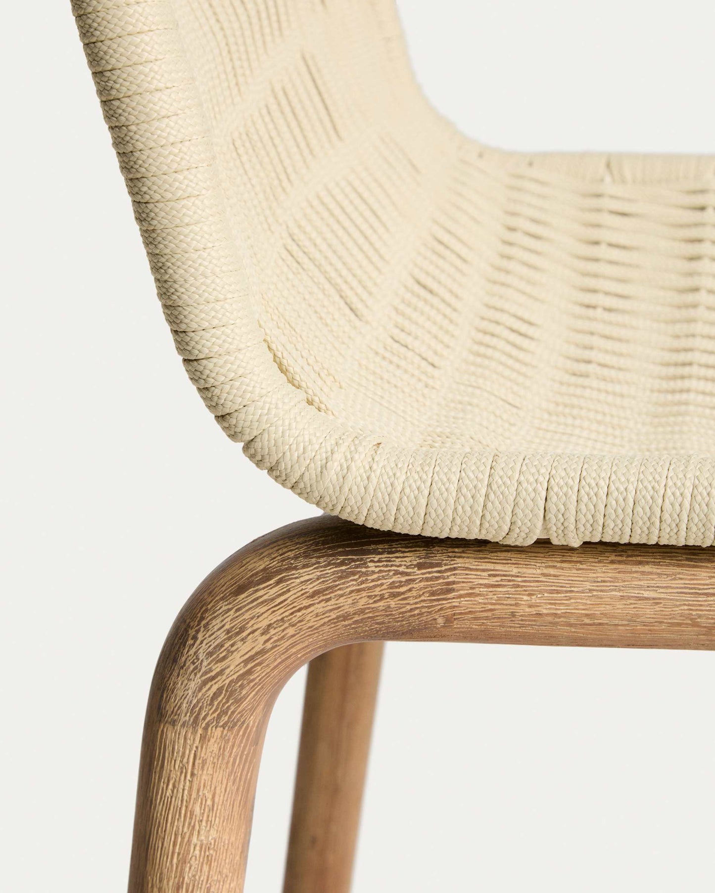 Sgabello Alipa in legno massiccio di acacia e corda ecru 75 cm FSC 100%