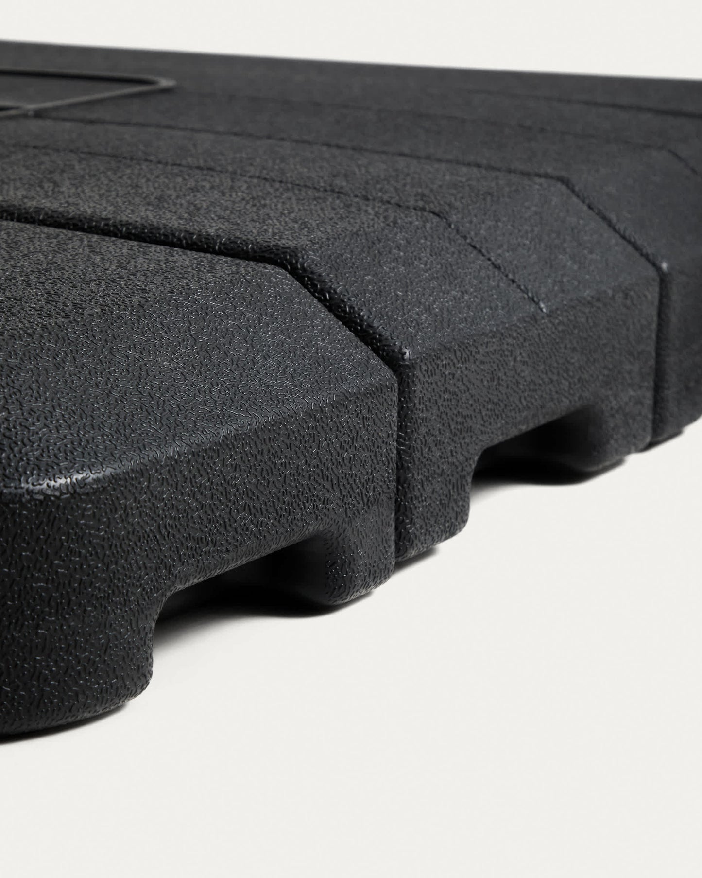 Base Alfaz per ombrellone decentrato in plastica nera 98 x 98 cm