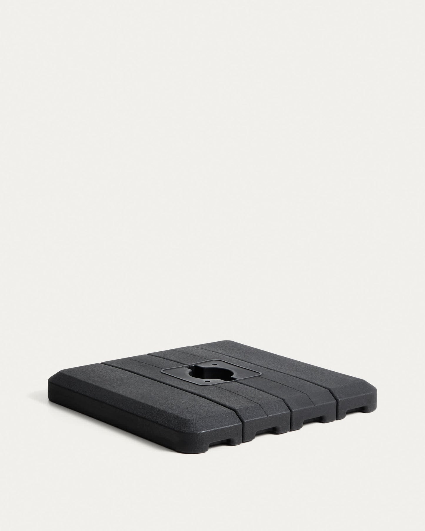 Base Alfaz per ombrellone decentrato in plastica nera 98 x 98 cm