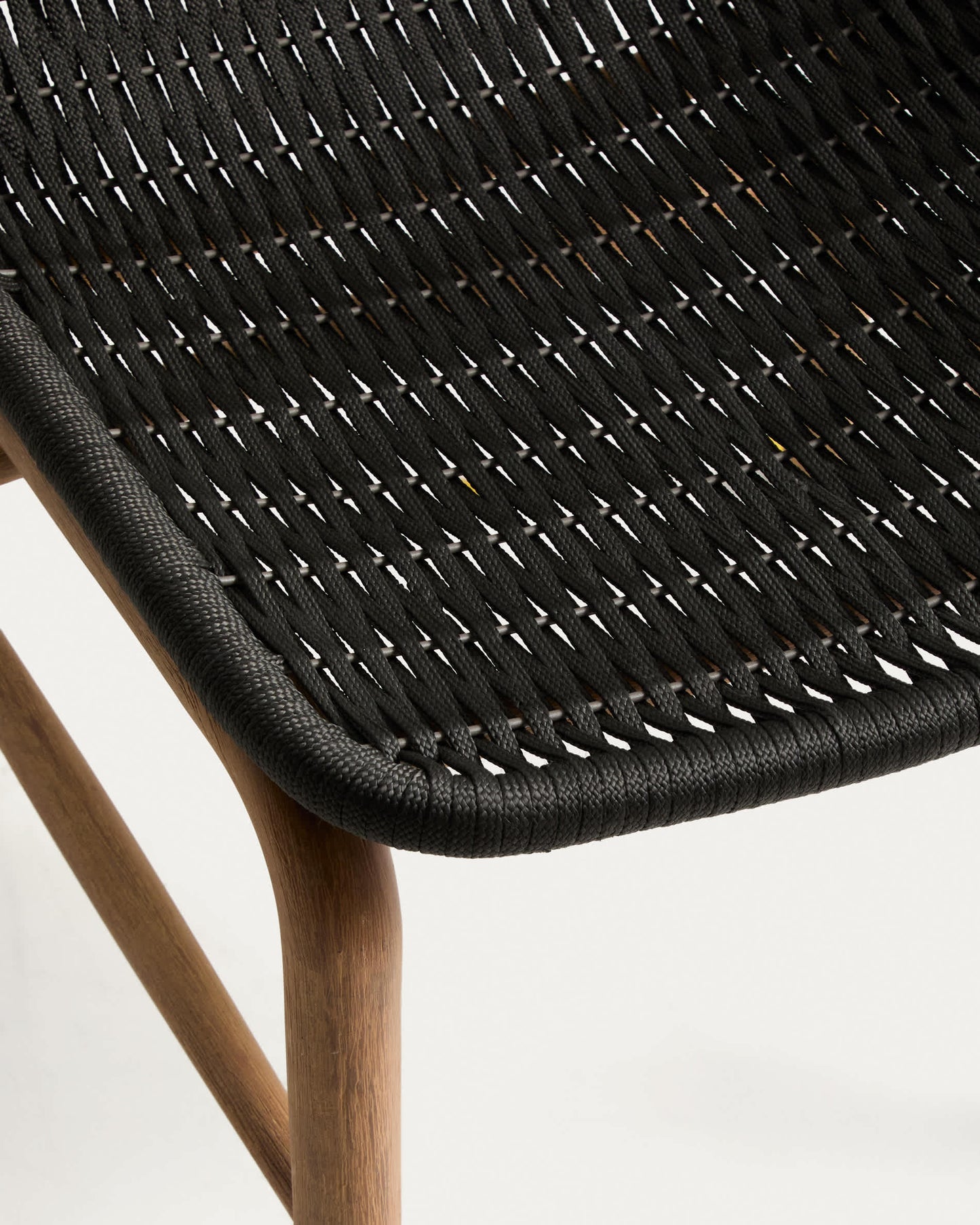 Sedia Alipa in legno massiccio di acacia e corda grigio scuro