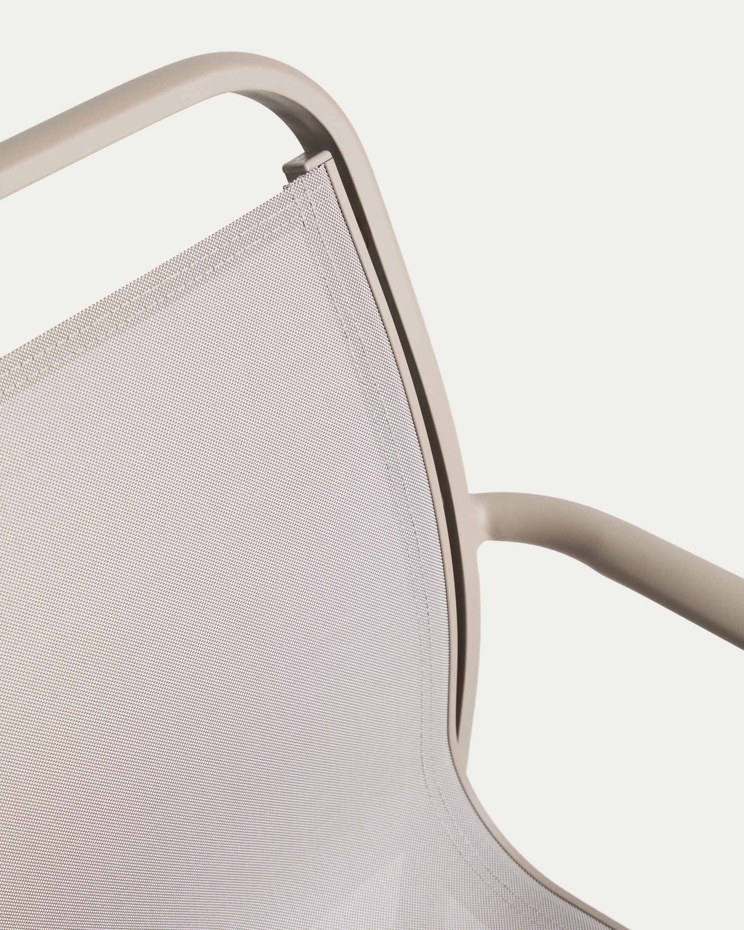Sedia impilabile da esterno Luri in alluminio color tortora e texteline beige