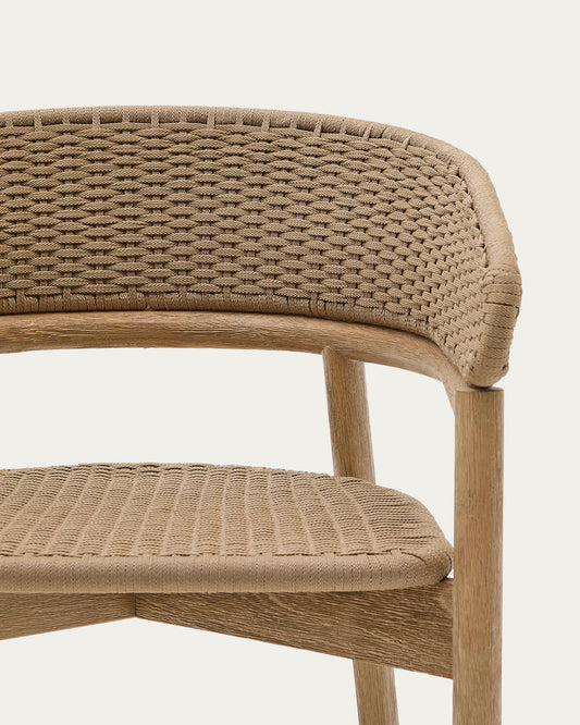 Set composto da tavolo Sori in legno massiccio di acacia e 4 sedie Arinella in legno massiccio di acacia e corda beige 200 x 100 cm