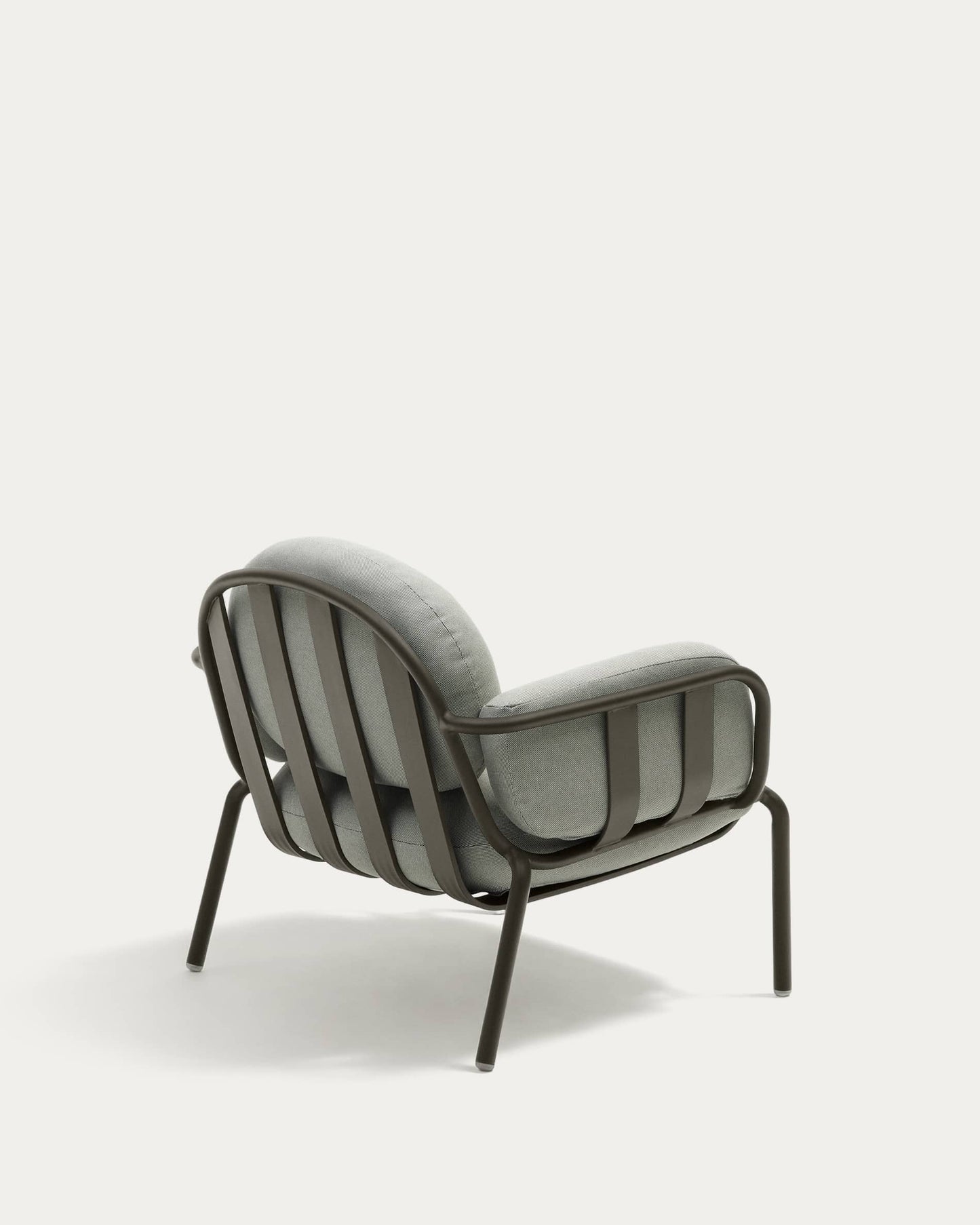 Poltrona da esterno Joncols con rivestimento grigio con struttura in alluminio e finitura verde