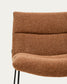 Poltrona Asen in ciniglia color terracotta e gambe in acciaio nero