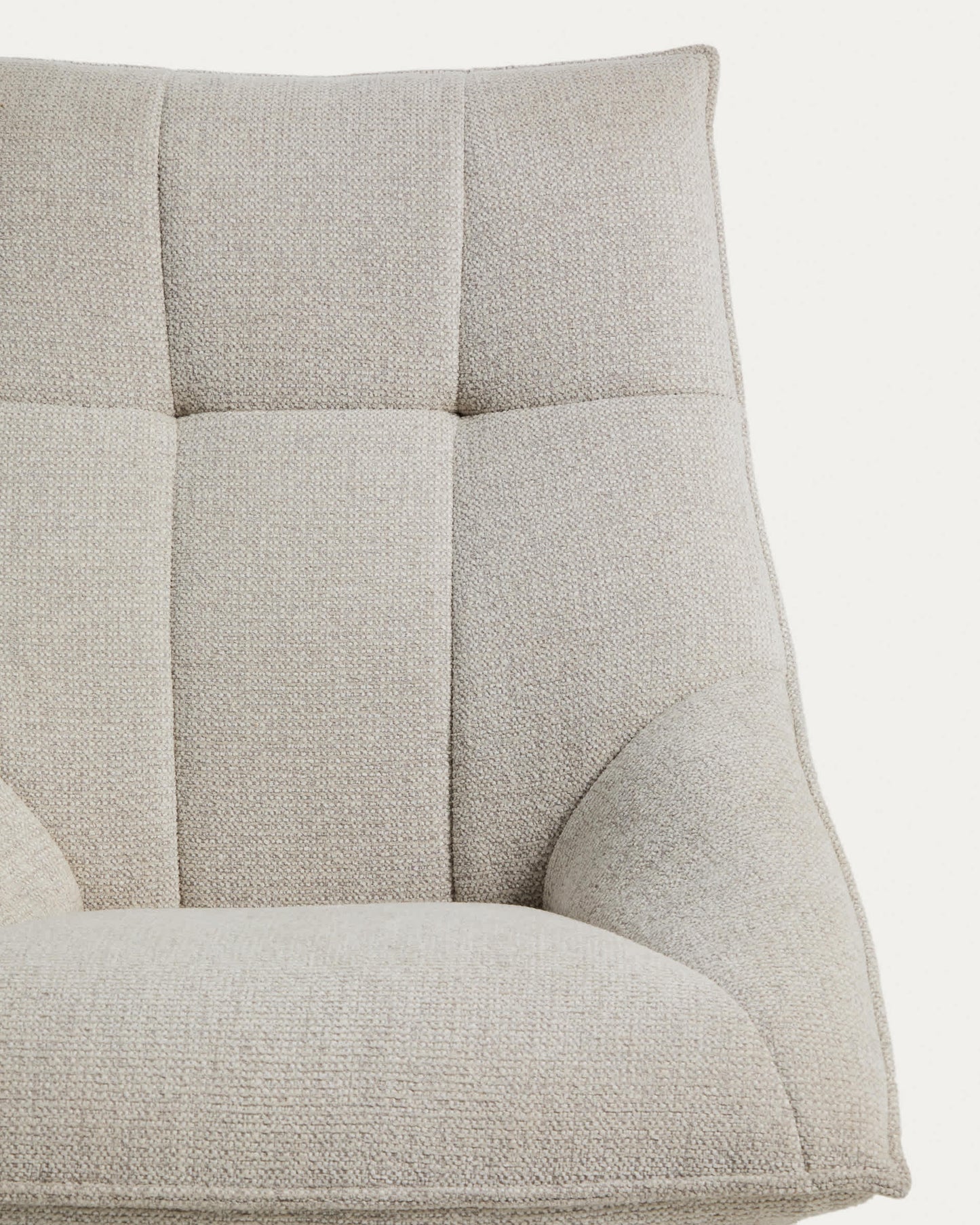 Poltrona girevole Dirala in ciniglia beige e acciaio con finitura nera FSC 100%