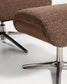 Poltrona girevole reclinabile con poggiapiedi Toriel in micro bouclé marrone cioccolato con gambe in alluminio FSC Mix Credit