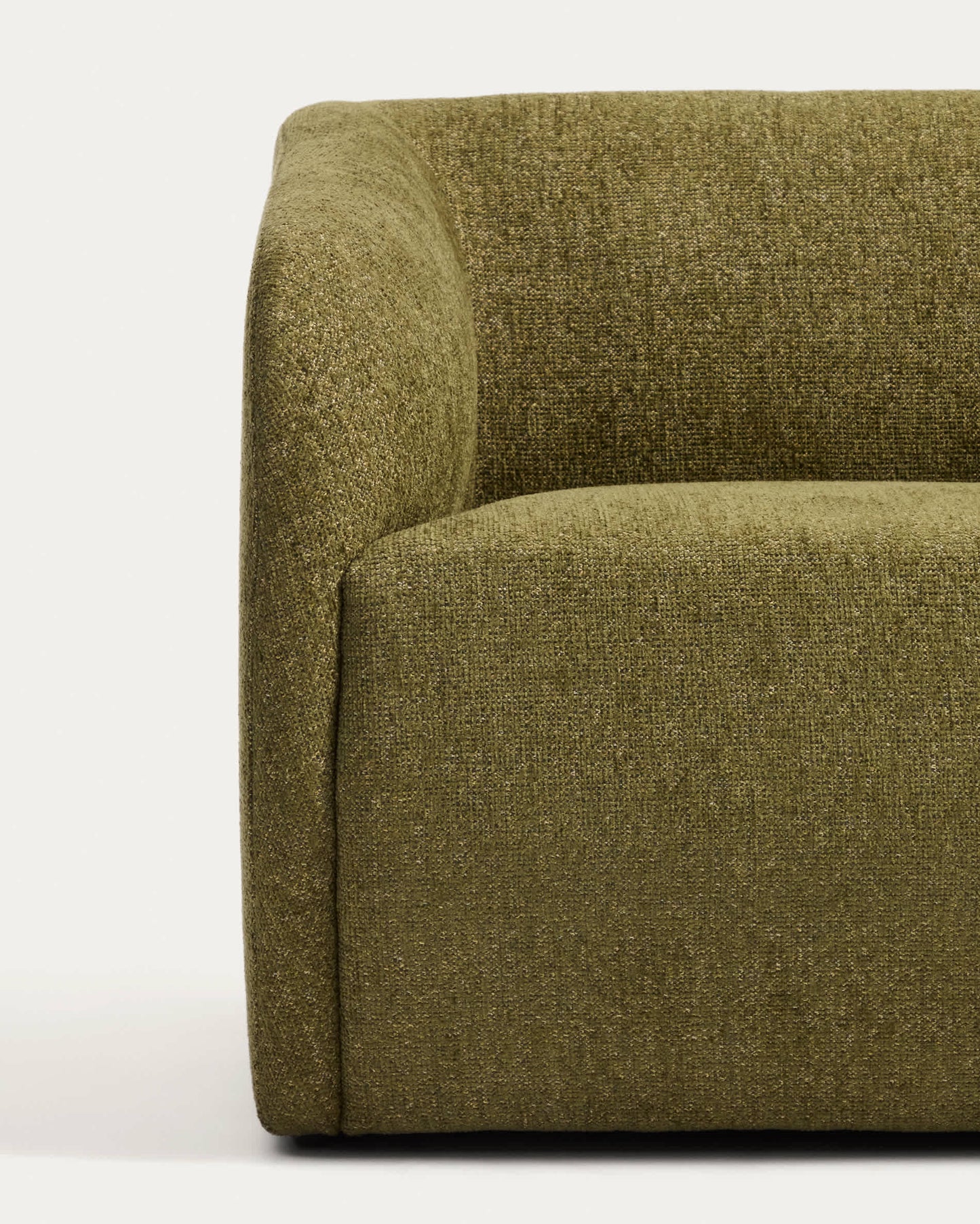 Poltrona Milare in ciniglia verde oliva 83 cm FSC 100%
