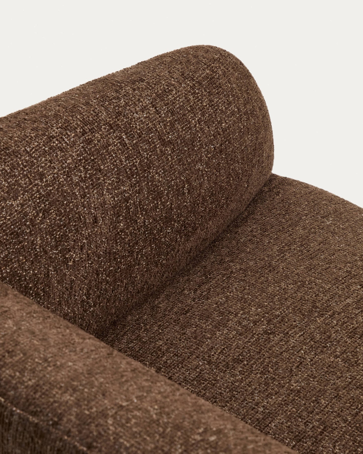 Poltrona Milare in ciniglia marrone cioccolato 83 cm FSC 100%