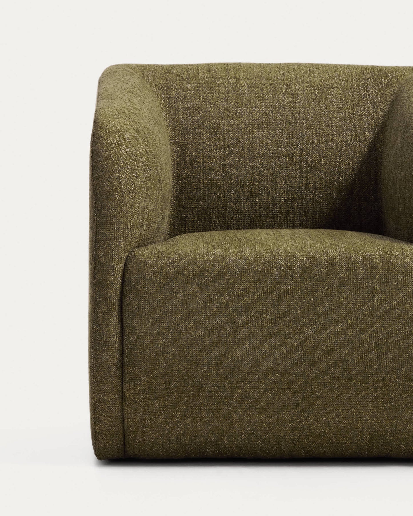 Poltrona Milare in ciniglia verde oliva 73 cm FSC 100%