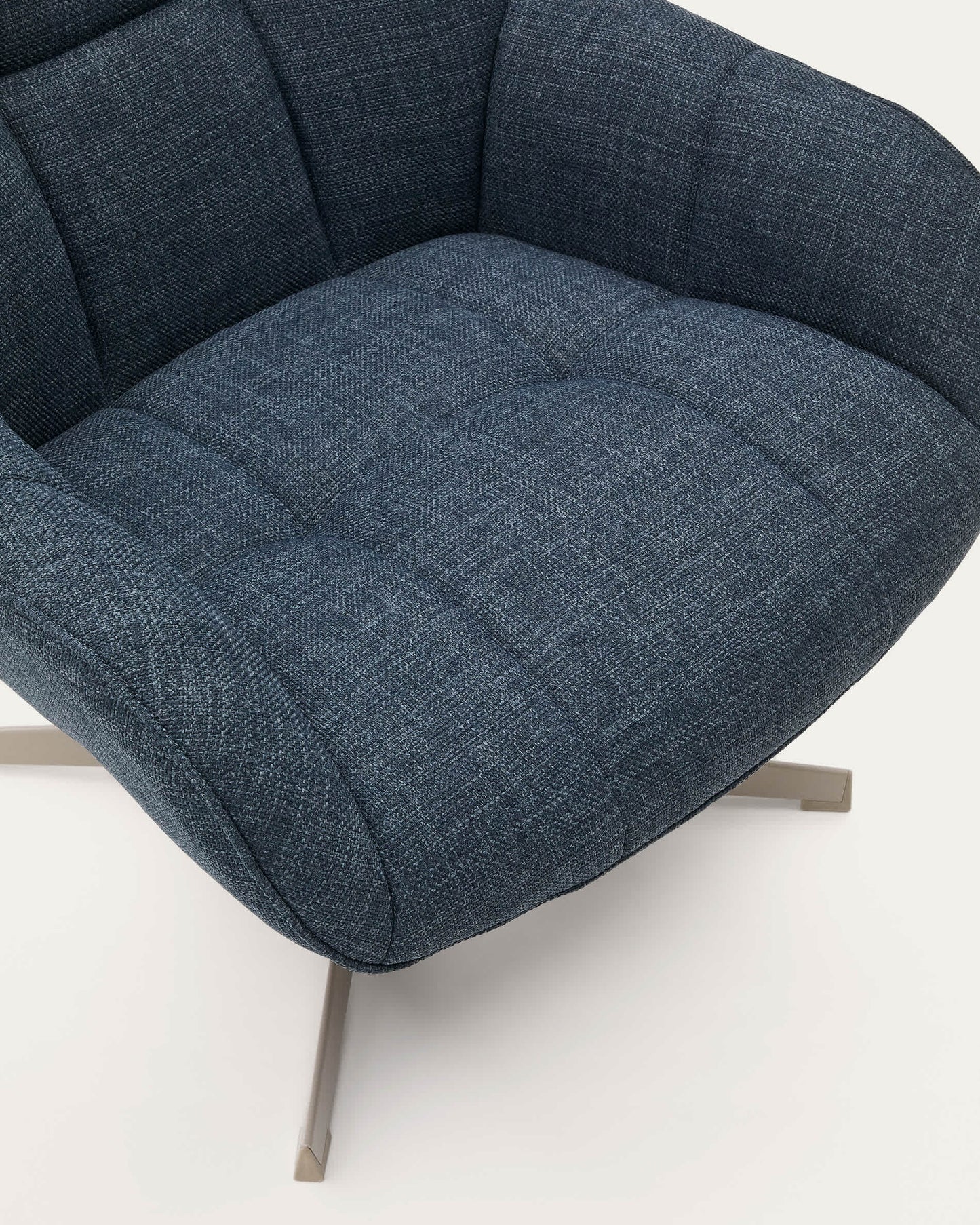 Poltrona girevole Jaspe blu e metallo con finitura grigio