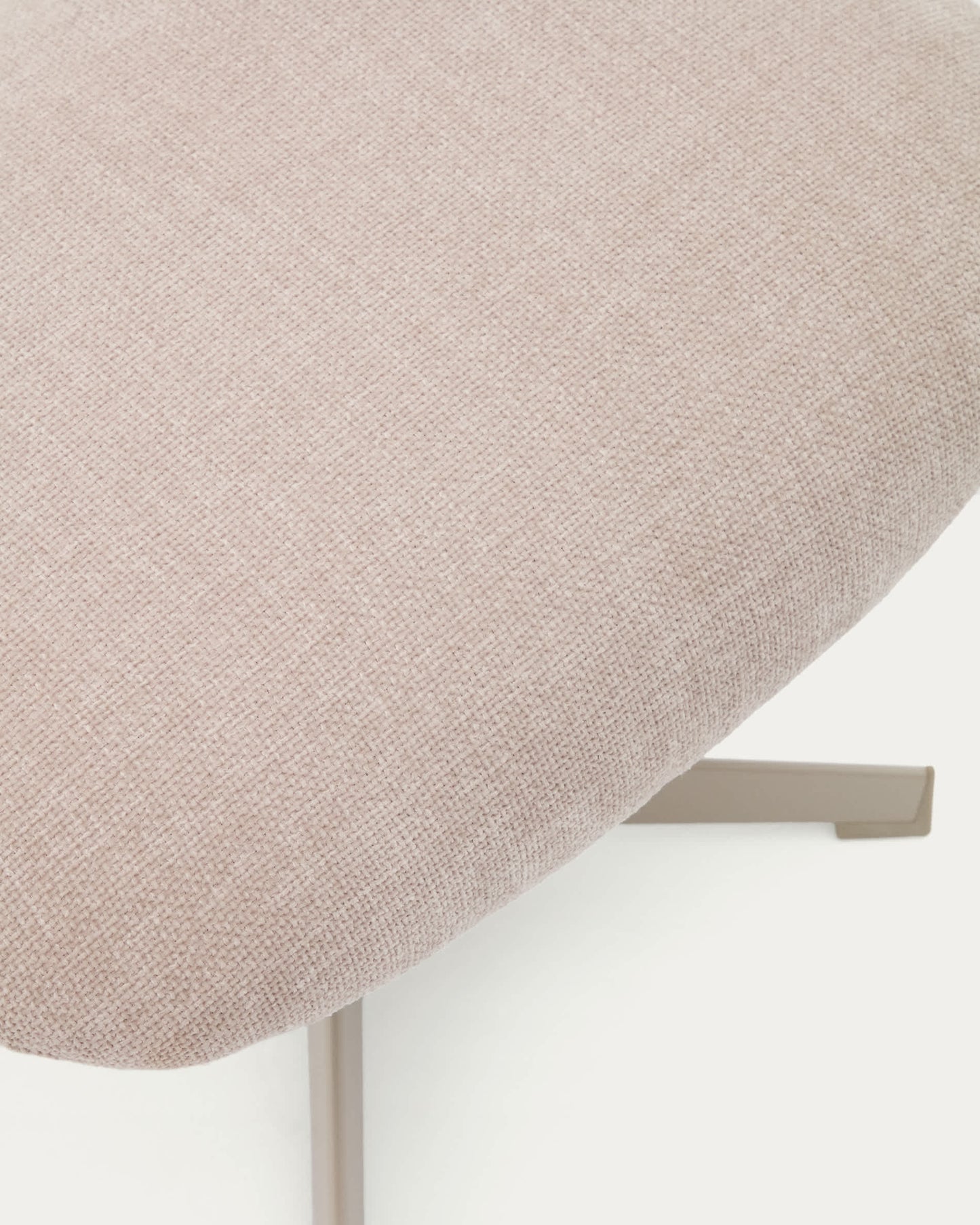 Poggiapiedi Jaspe beige e metallo con finitura grigio