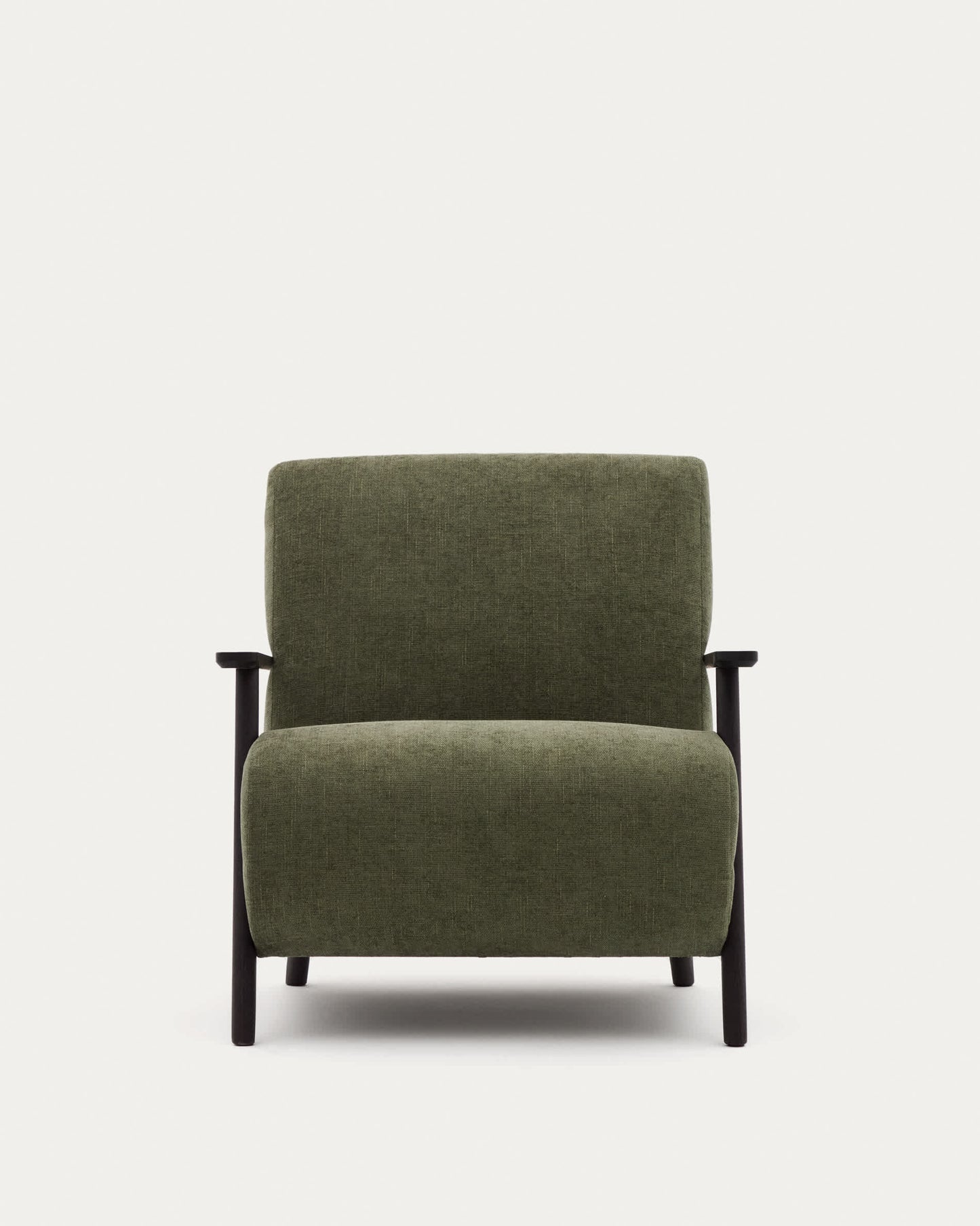 Poltrona Meghan in ciniglia verde e legno massello di frassino con finitura wengè FSC Mix Credit