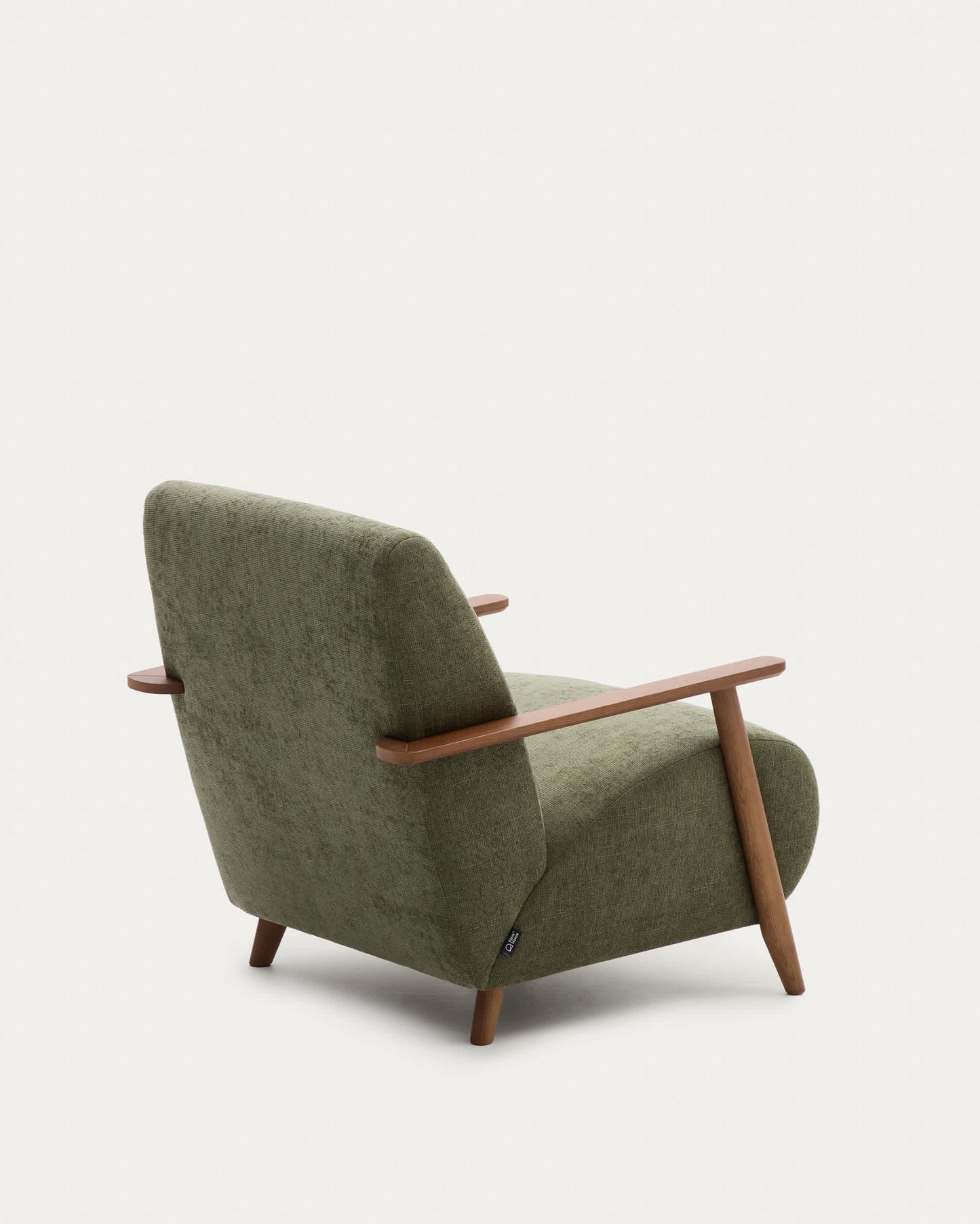 Poltrona Meghan in ciniglia verde e legno massello di frassino con finitura noce