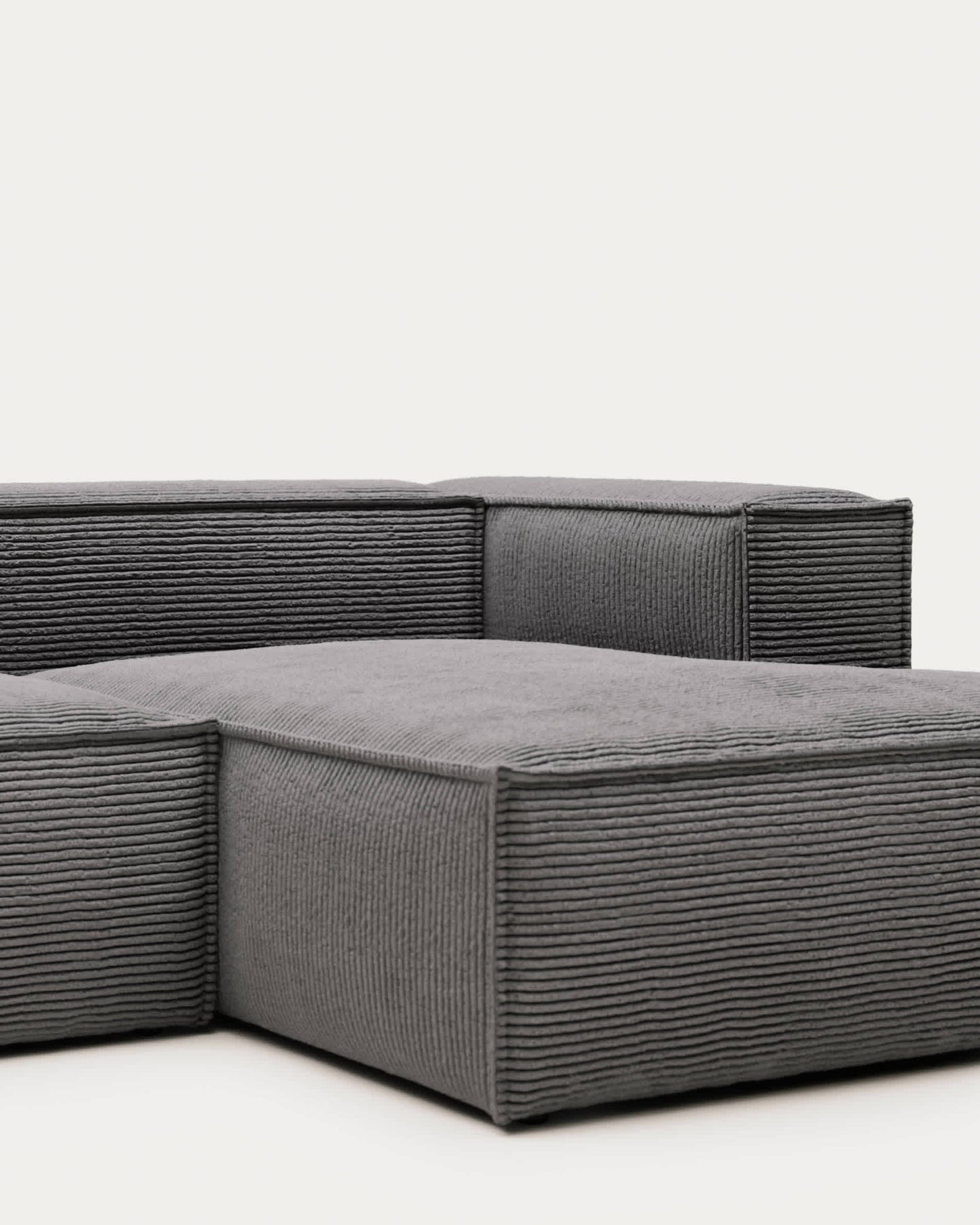 Divano Blok 2 posti in velluto a coste spesso grigio con chaise longue destra 240 cm FSC Mix Credit