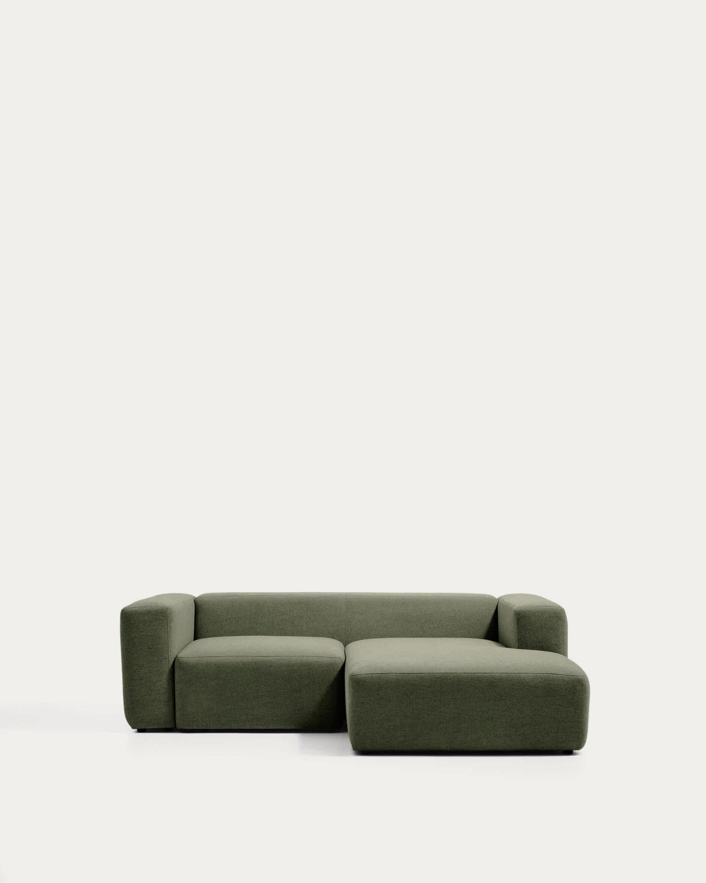 Divano Blok 2 posti in ciniglia verde muschio con chaise longue destra 240 cm FSC Mix Credit