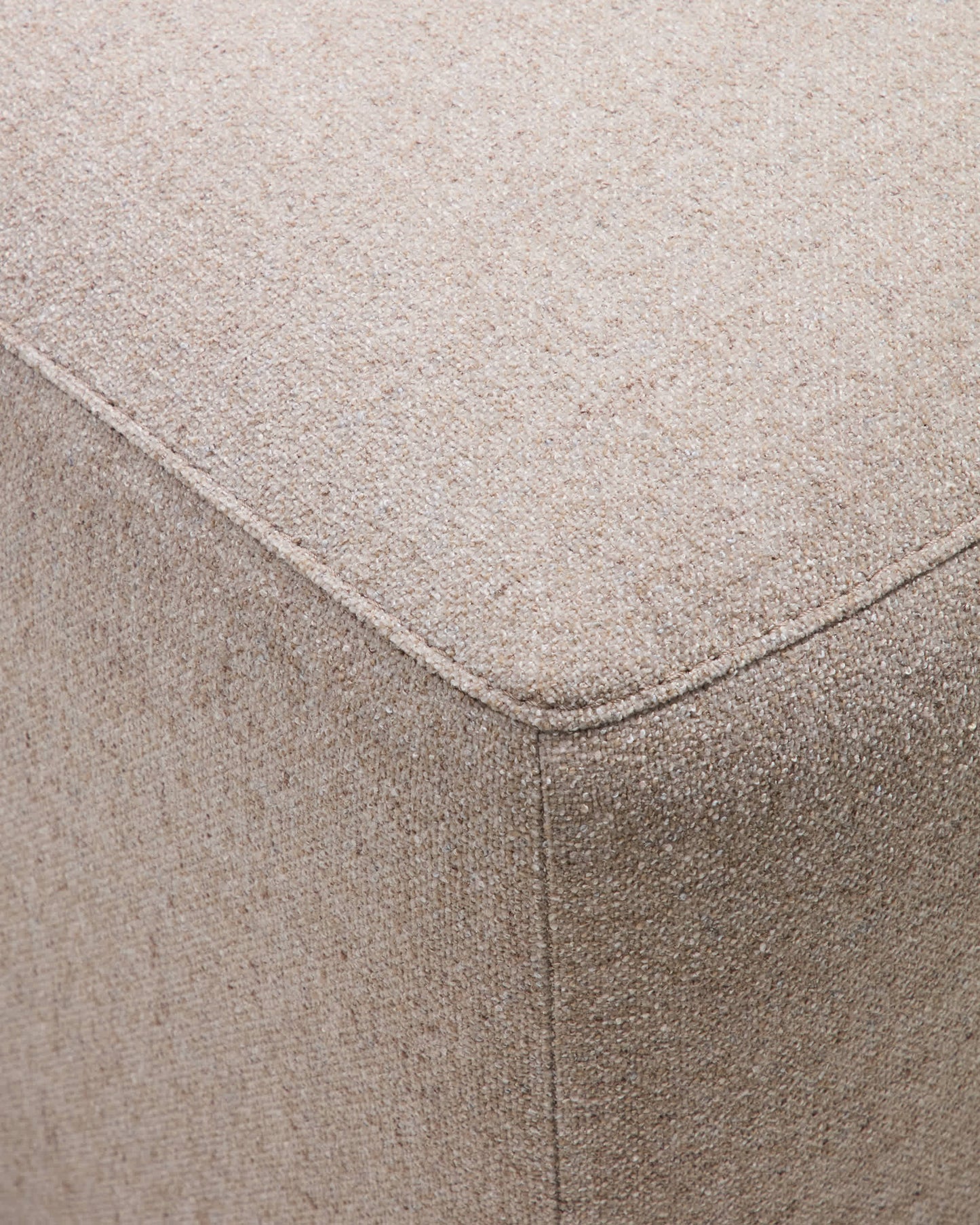 Poggiapiedi Blok in ciniglia beige 90 x 74 cm FSC Mix Credit