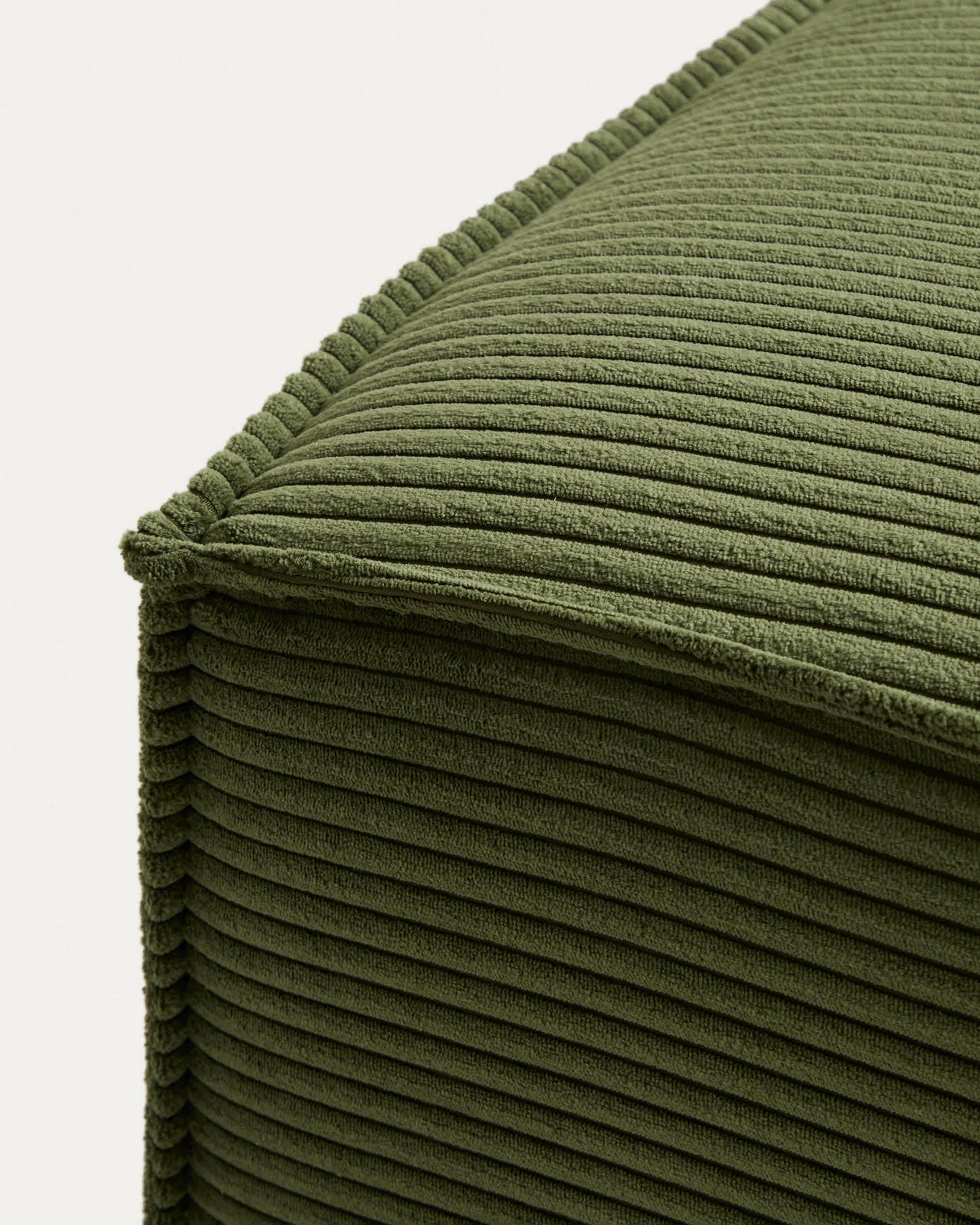 Pouf terminale Blok in velluto a coste spesso verde 60x104 cm FSC Mix Credit