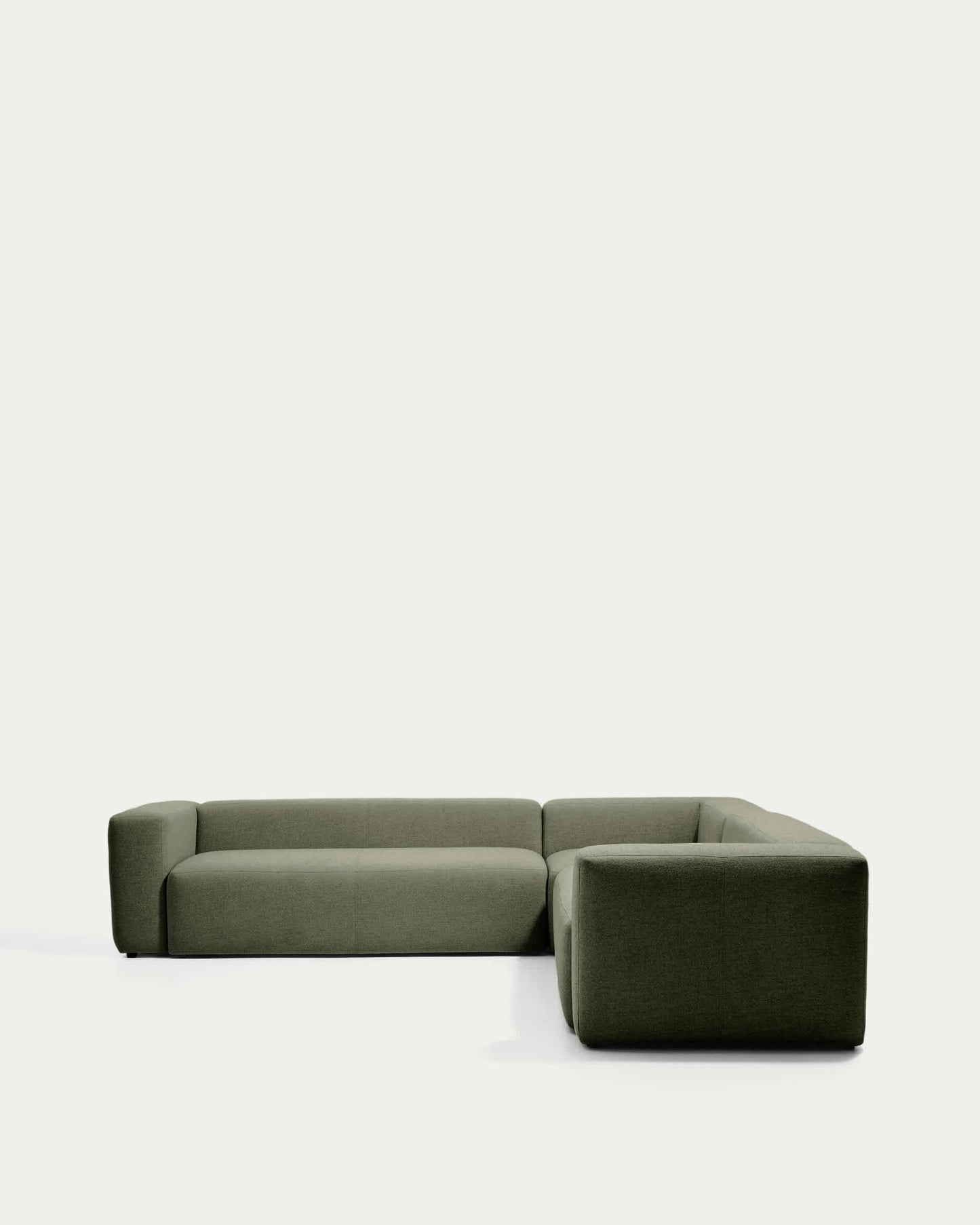 Divano ad angolo Blok 5 posti in ciniglia verde muschio 320 x 320 cm FSC Mix Credit