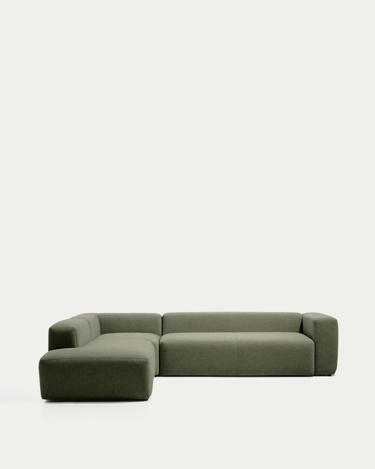 Divano ad angolo Blok 5 posti con terminale sinistro in ciniglia verde muschio 255 x 320 cm FSC Mix Credit
