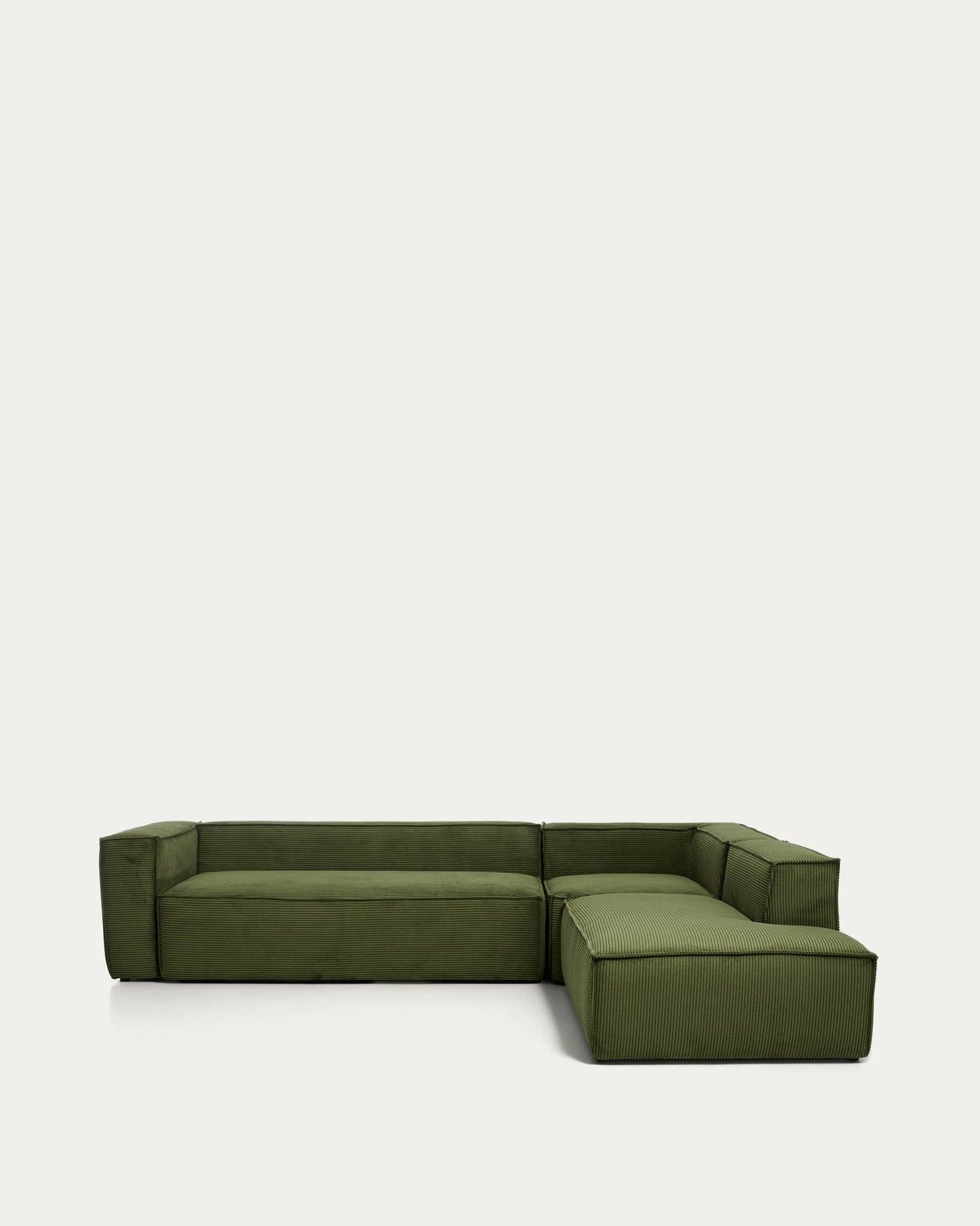 Divano ad angolo Blok 5 posti con terminale destro in velluto a coste spesso verde 320 x 255 cm FSC Mix Credit