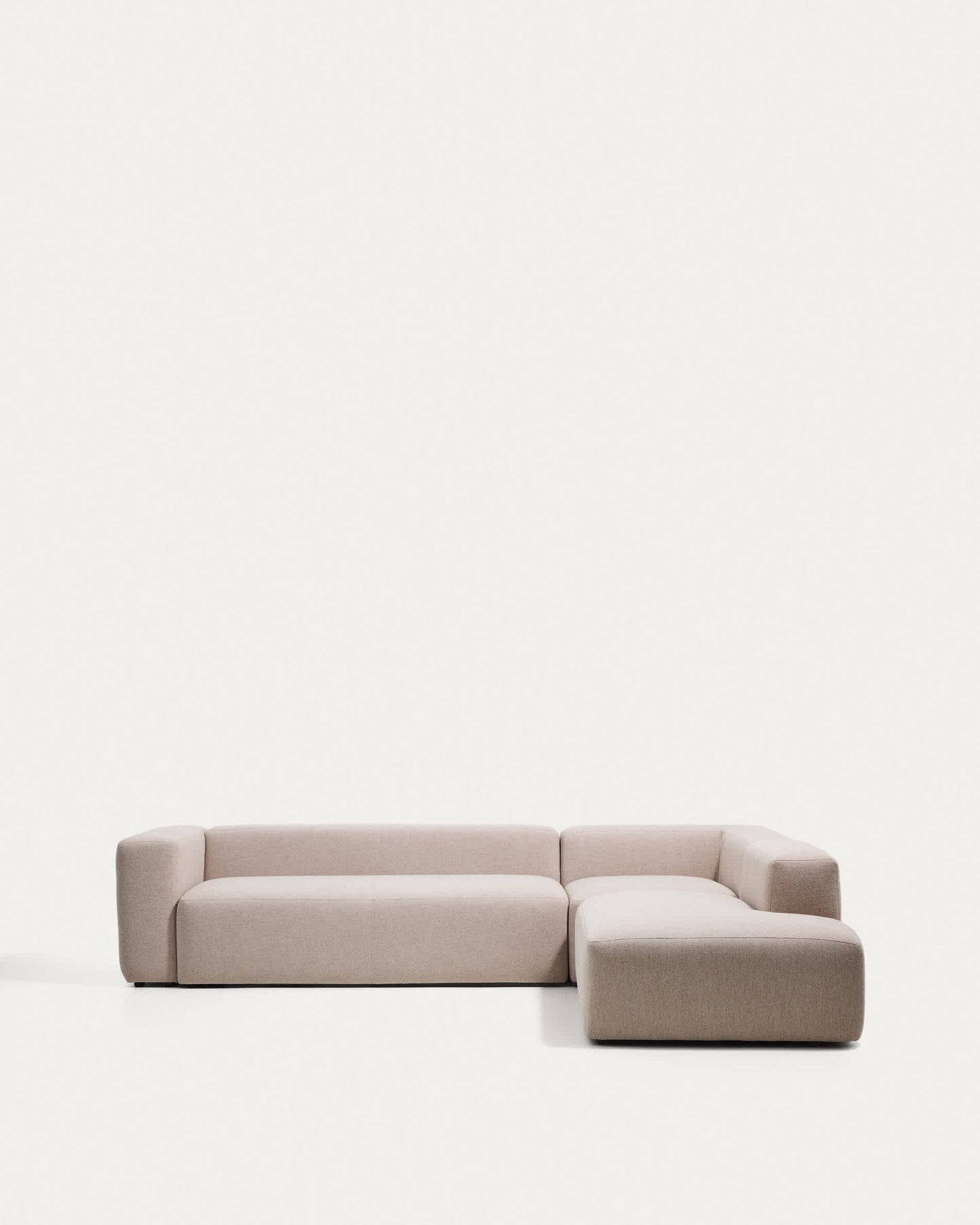 Divano ad angolo Blok 5 posti con terminale destro in ciniglia beige 320 x 255 cm FSC Mix Credit