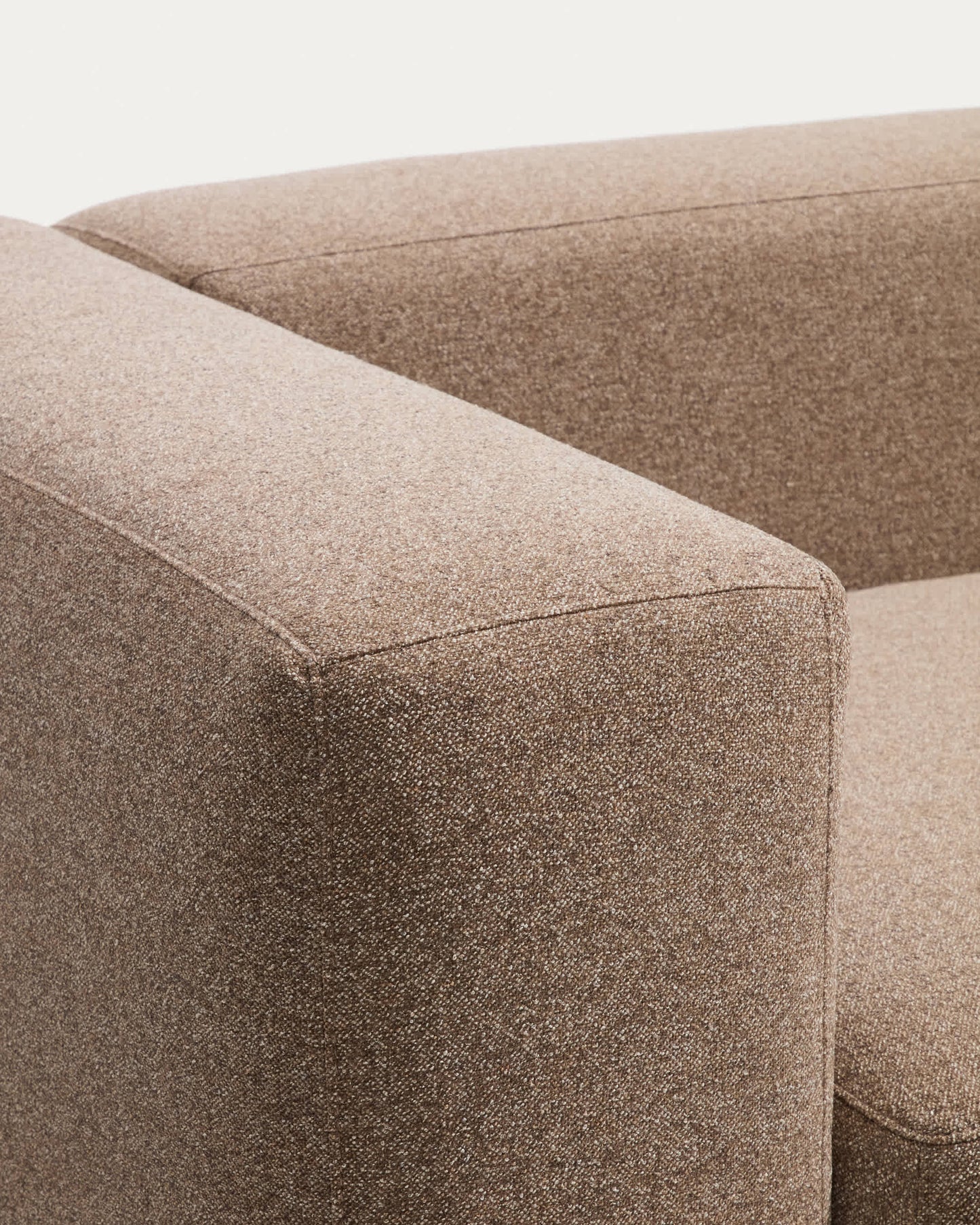 Divano ad angolo Blok 4 posti in ciniglia marrone 290 x 290 cm FSC Mix Credit