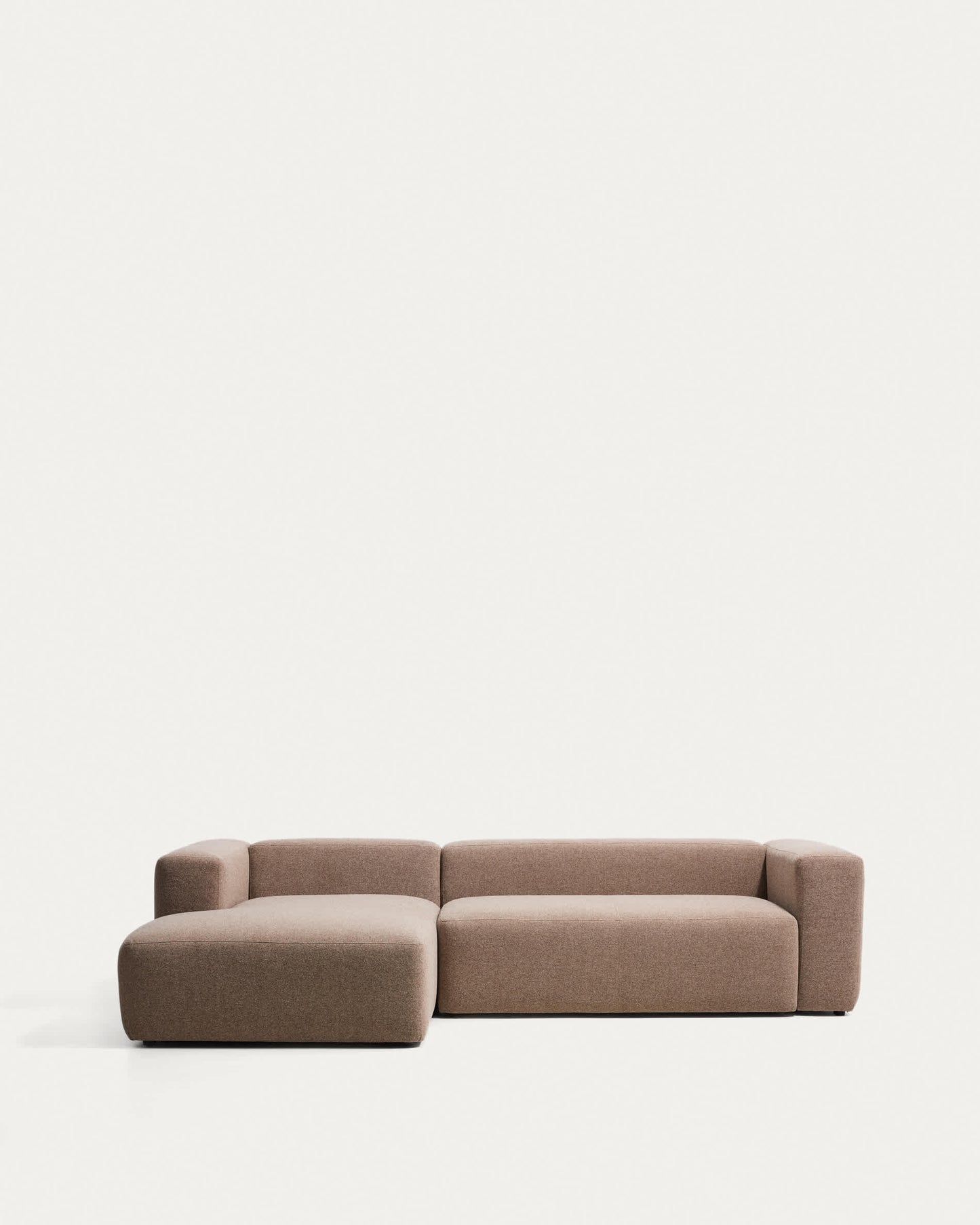 Divano Blok 3 posti in ciniglia marrone con chaise longue sinistra 300 cm FSC Mix Credit