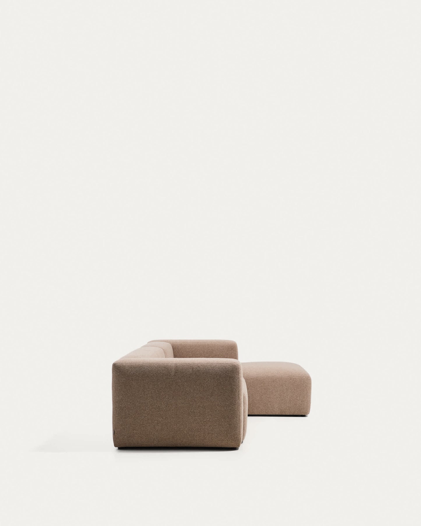 Divano Blok 3 posti in ciniglia marrone con chaise longue destra 300 cm FSC Mix Credit