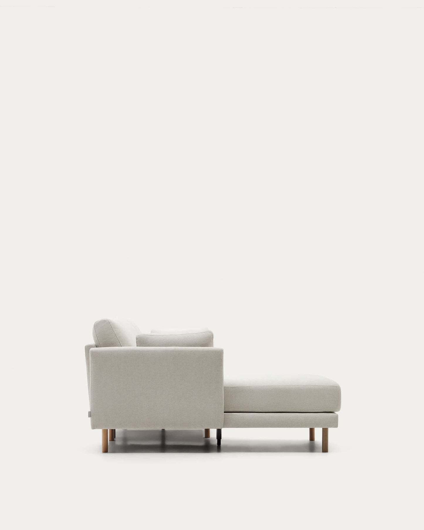 Divano 3 posti Gilma perla con chaise longue destra/sinistra e piedi naturali 261 cm