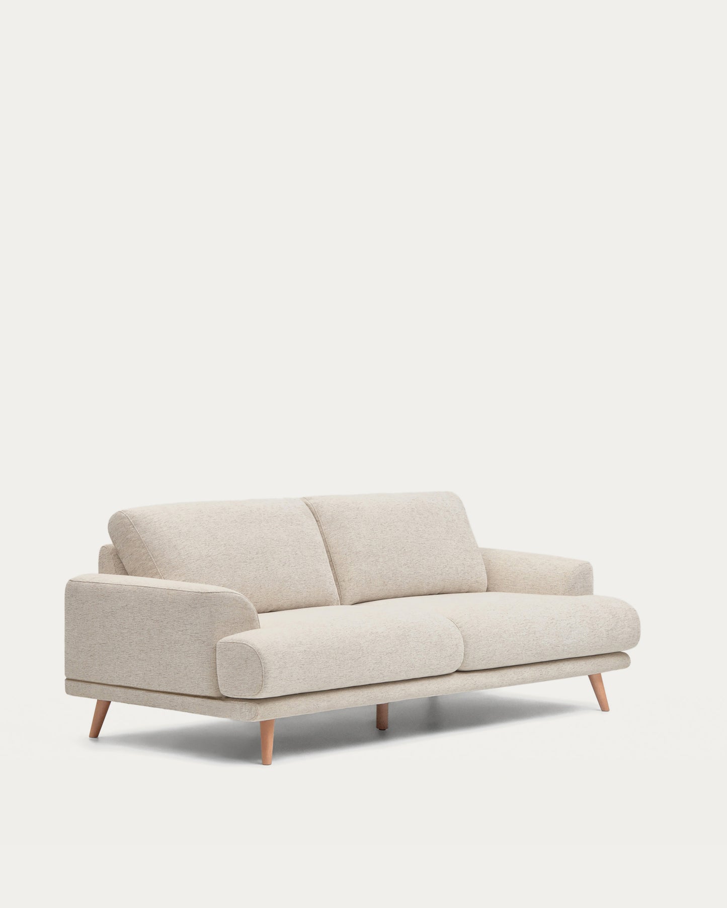 Divano Karin 3 posti beige con gambe in legno di faggio massiccio 228 cm
