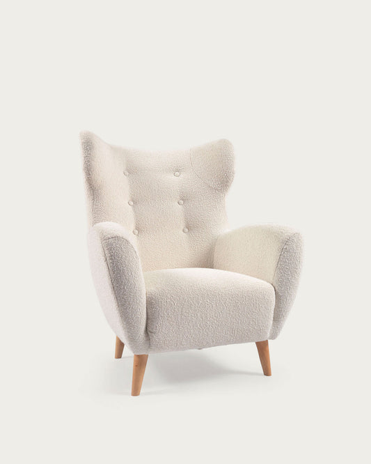 Poltrona Patio in tessuto bouclé bianco e gambe in legno massello di faggio naturale